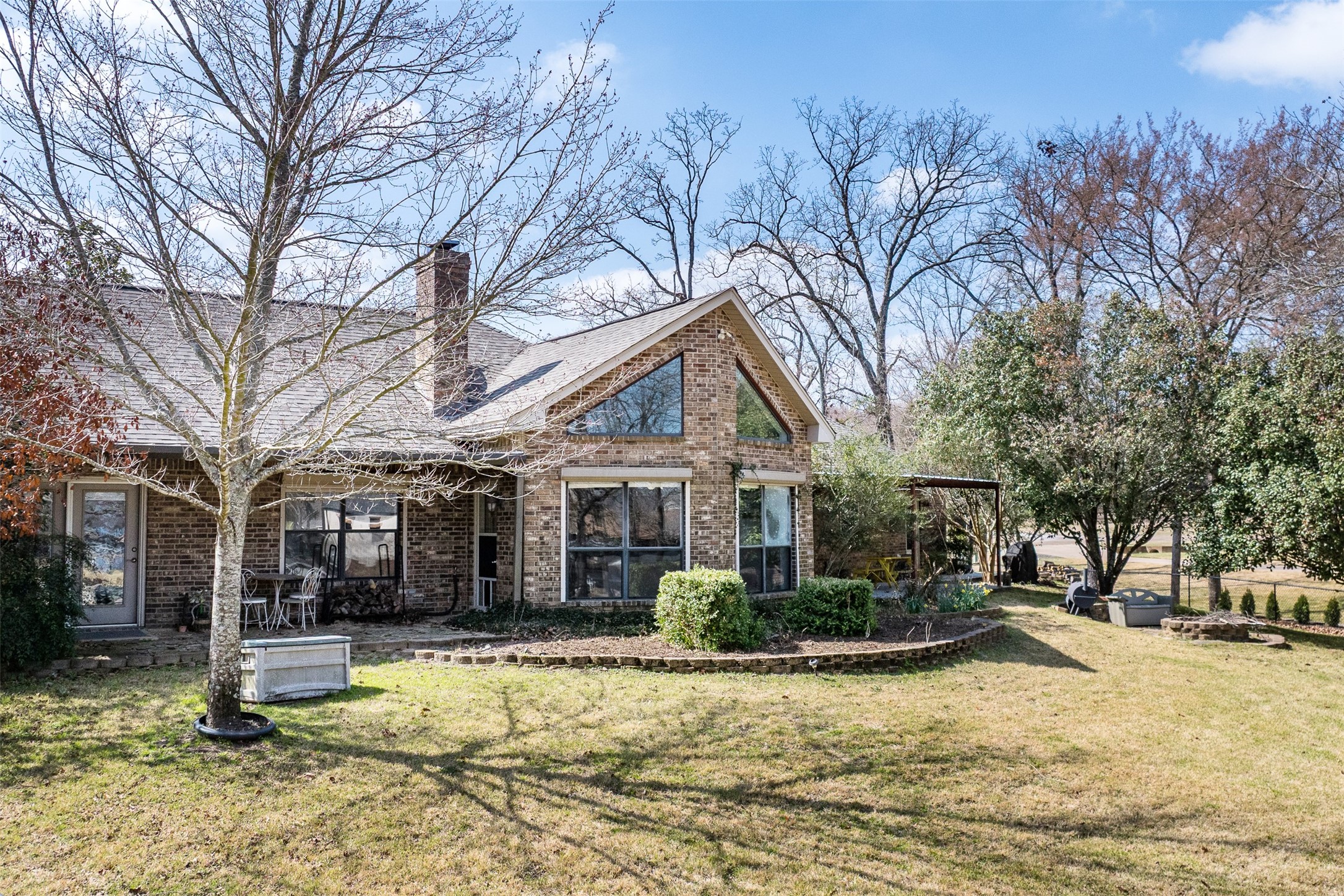 101 E Beverly Drive