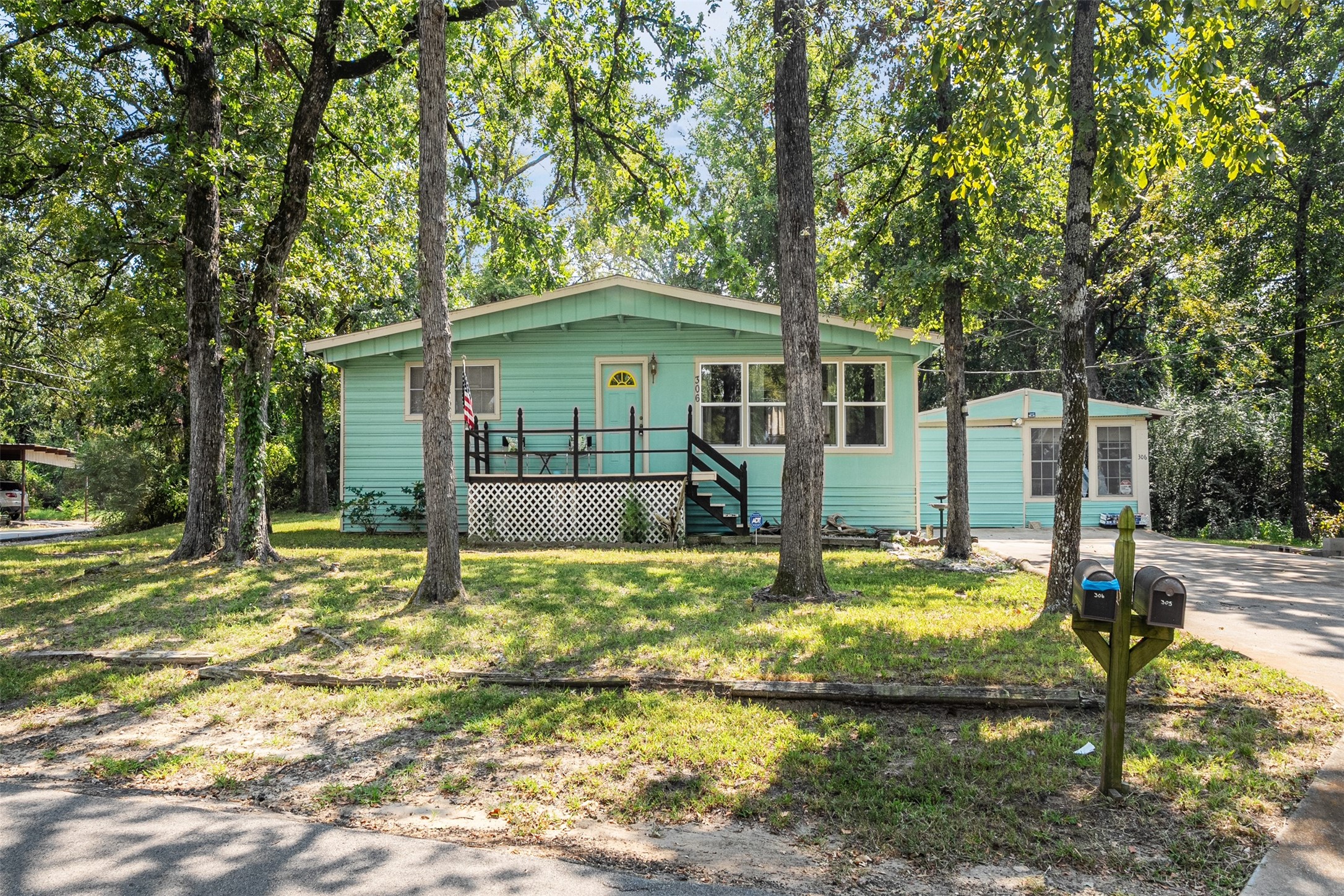 306 Dyer Circle Circle