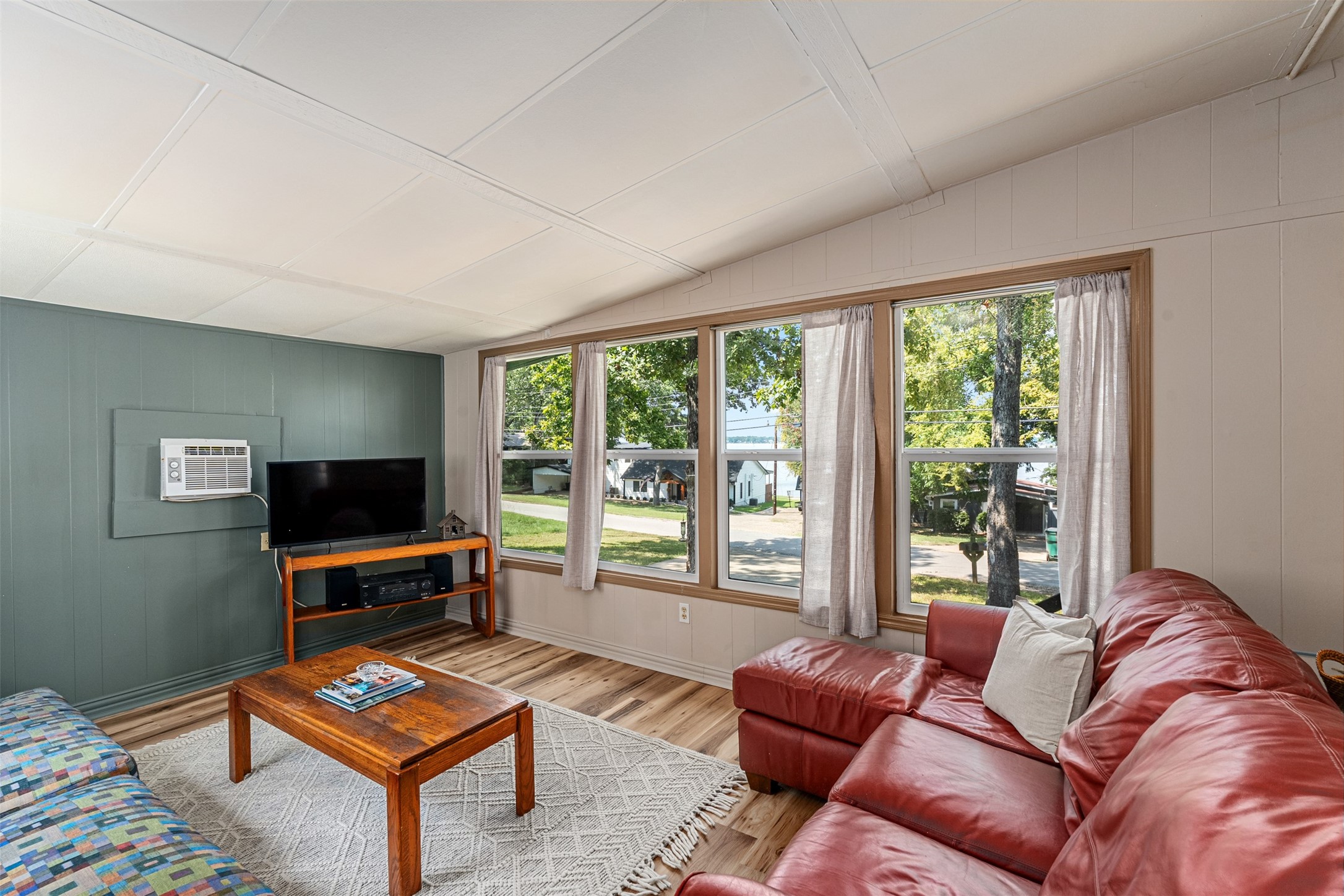 306 Dyer Circle Circle