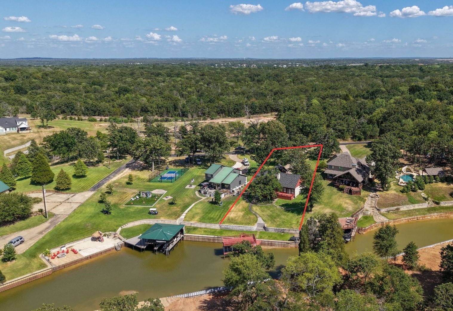 5459 Woodland Shores Drive