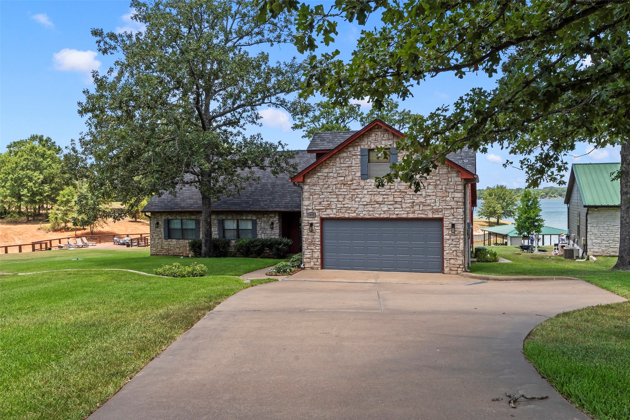 5459 Woodland Shores Drive