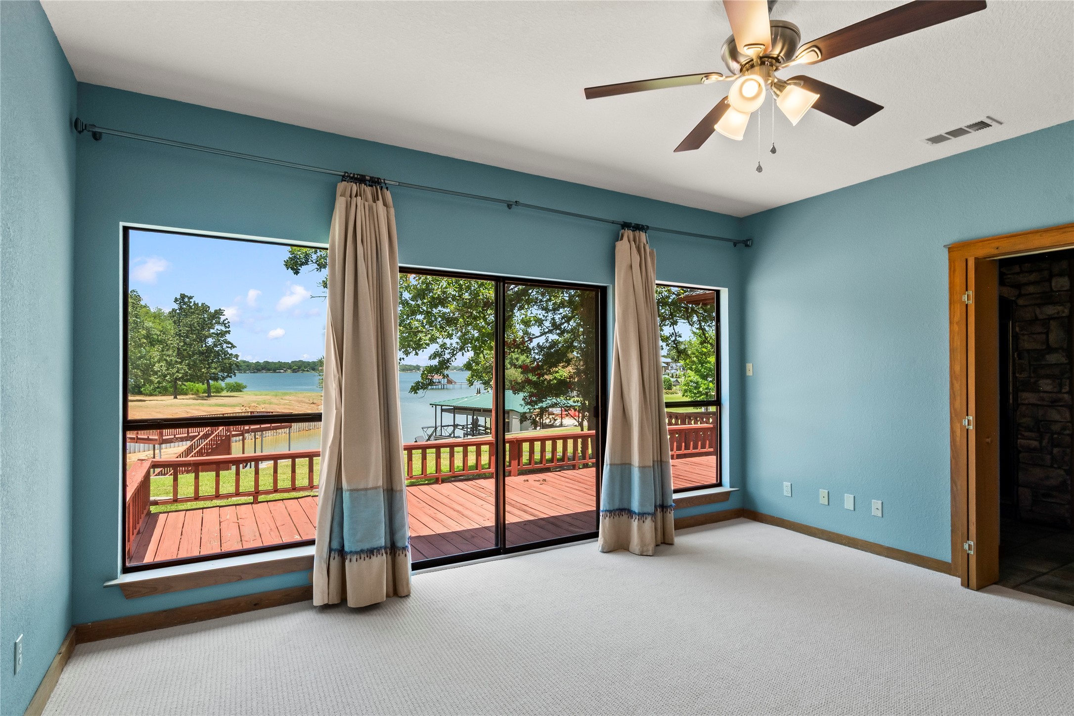5459 Woodland Shores Drive