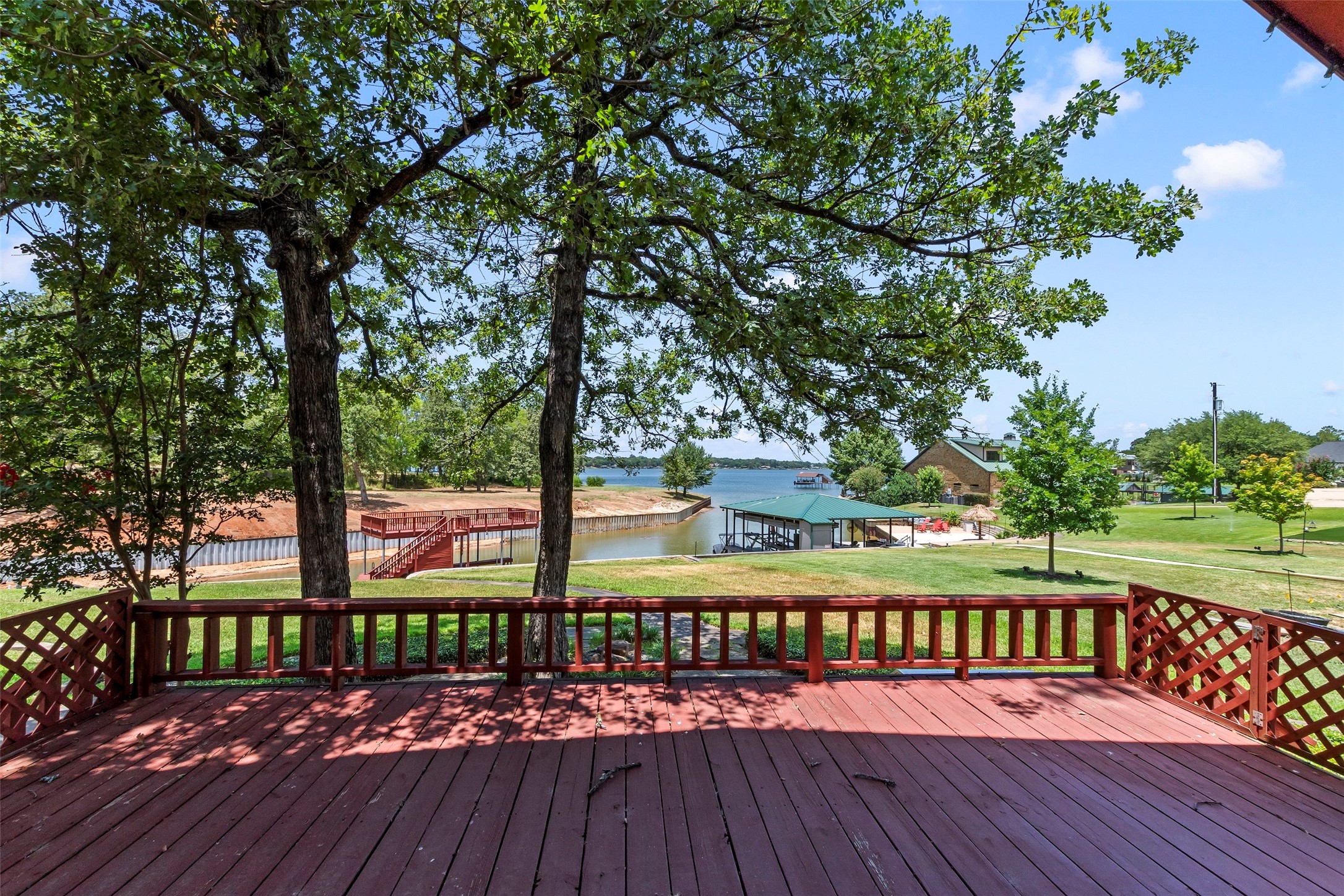 5459 Woodland Shores Drive