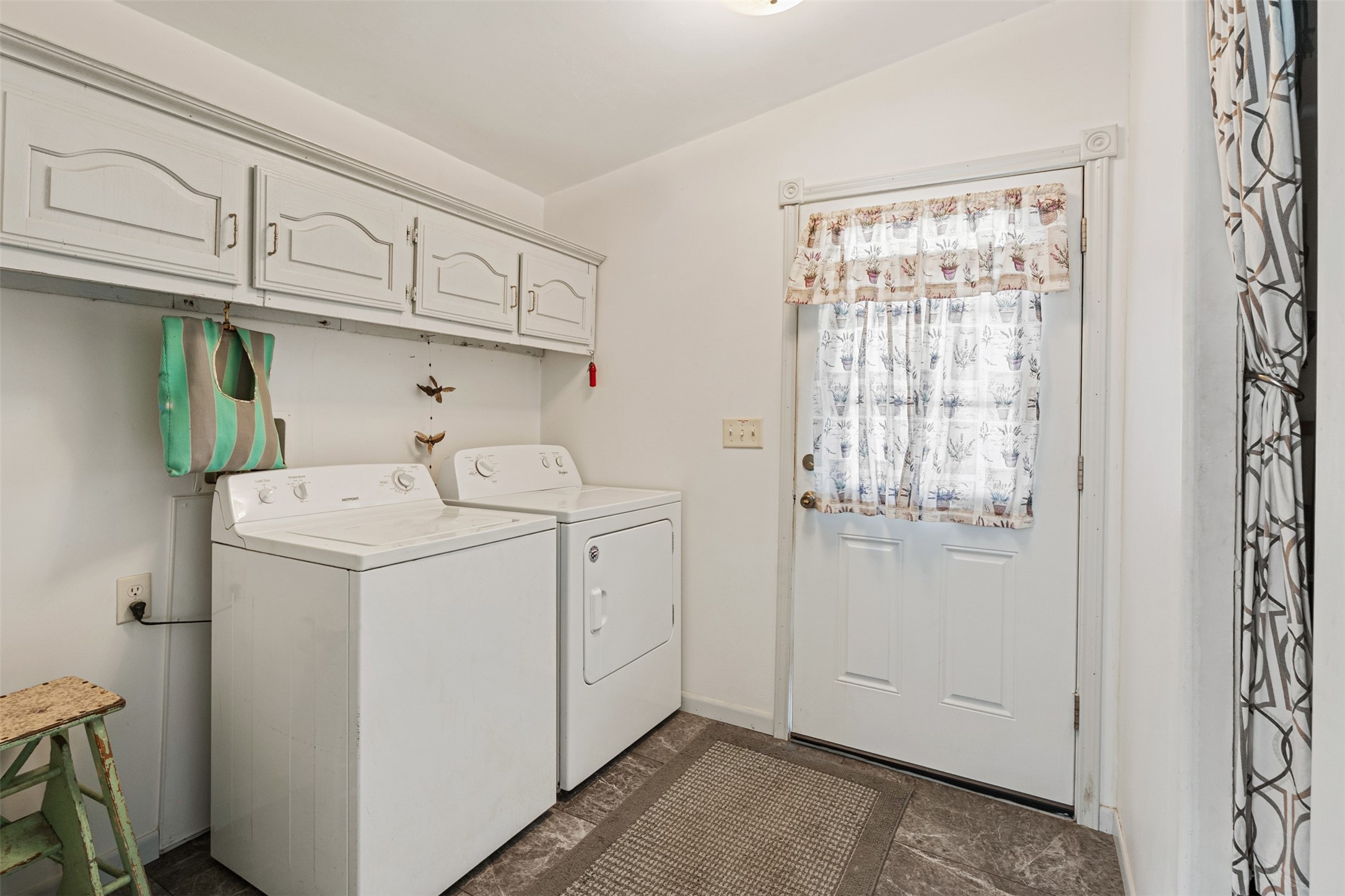 175 Kings Row