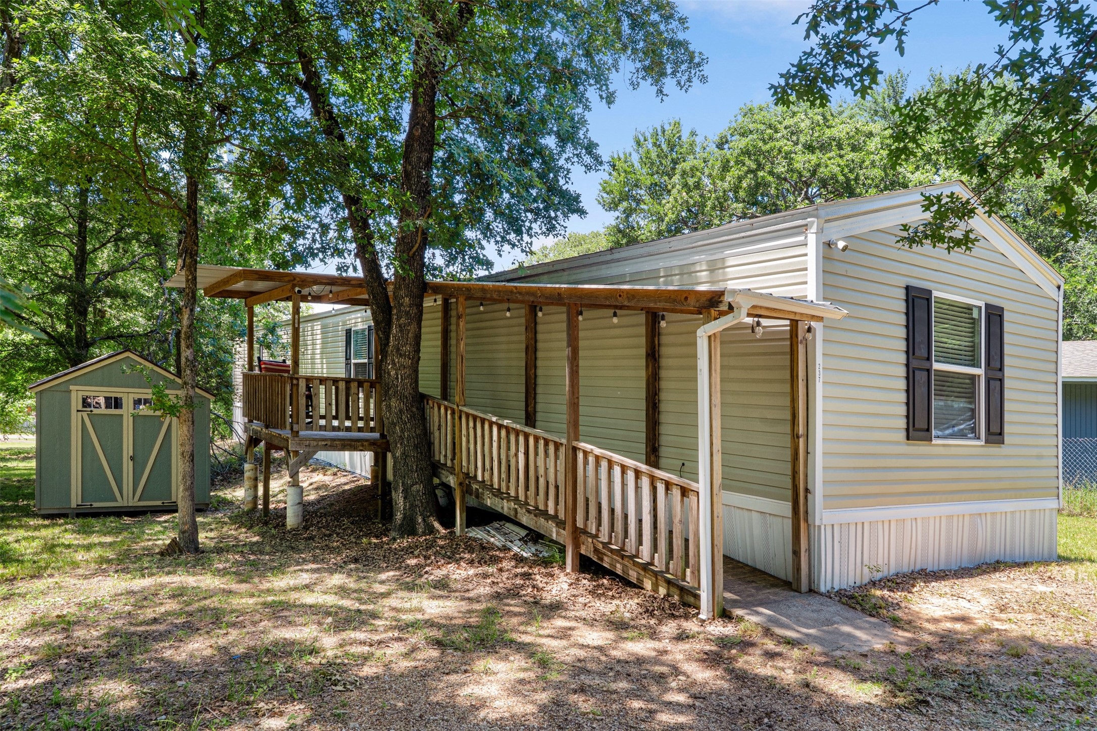 237 Wildwind Street