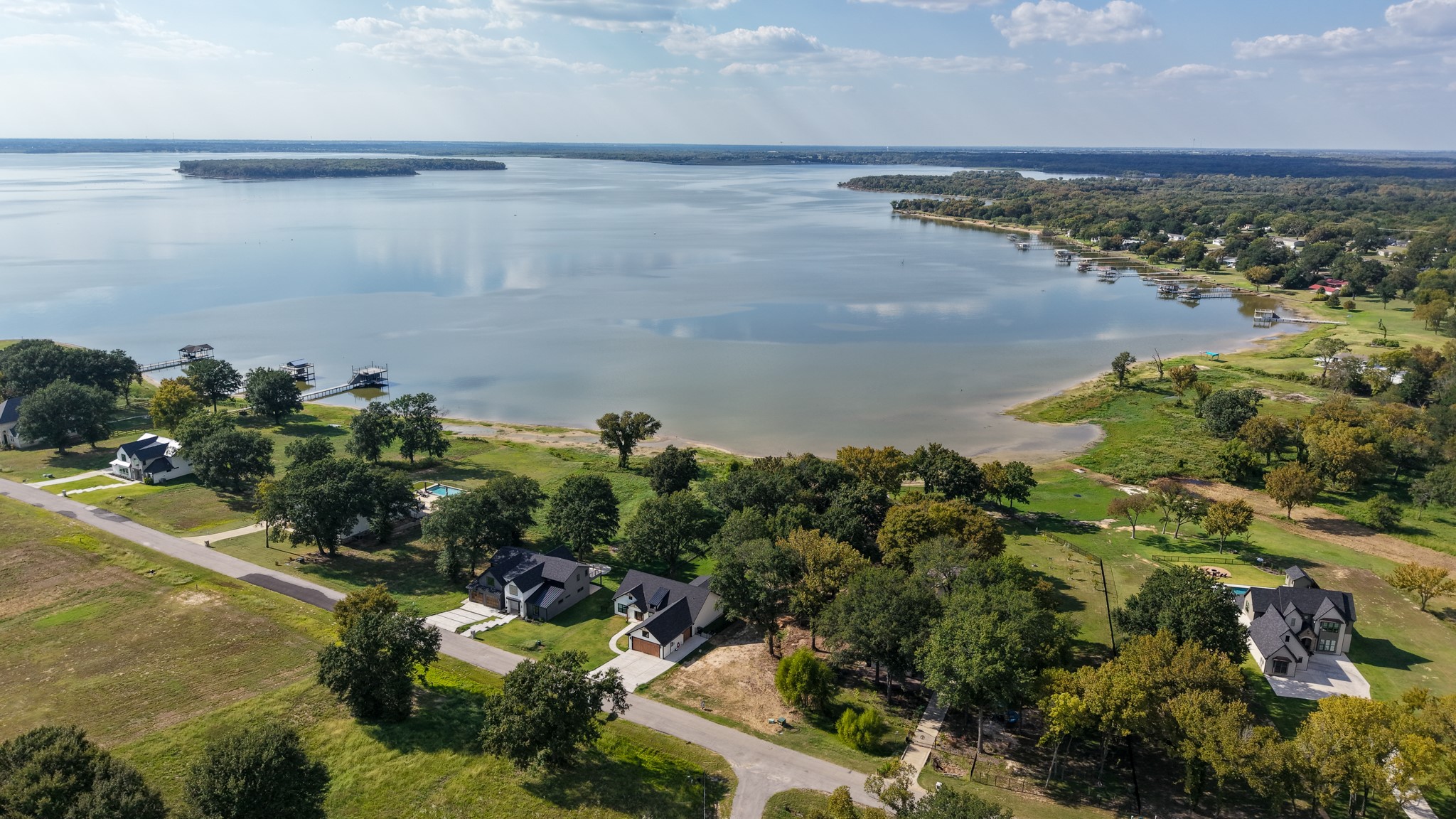 1520 Shoreline Drive