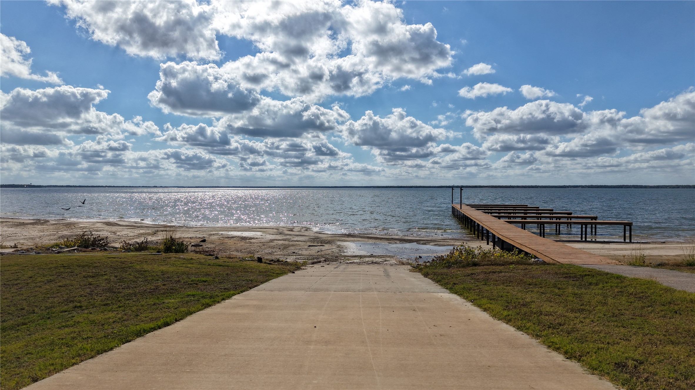 1520 Shoreline Drive