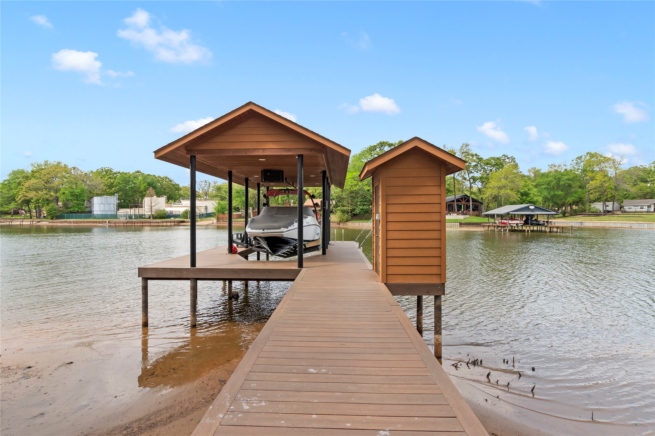 122 Lake Terrace Drive