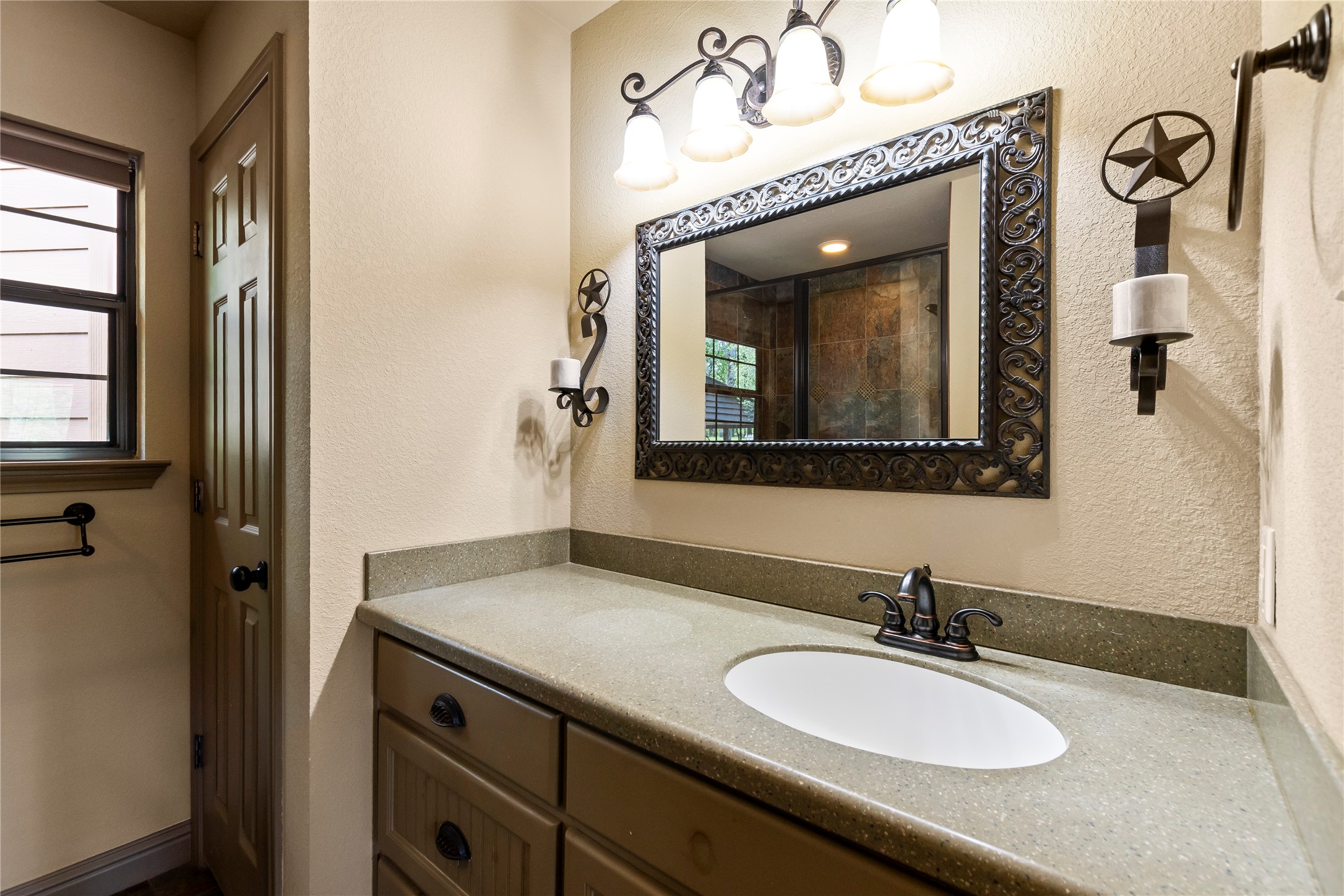 122 Lake Terrace Drive