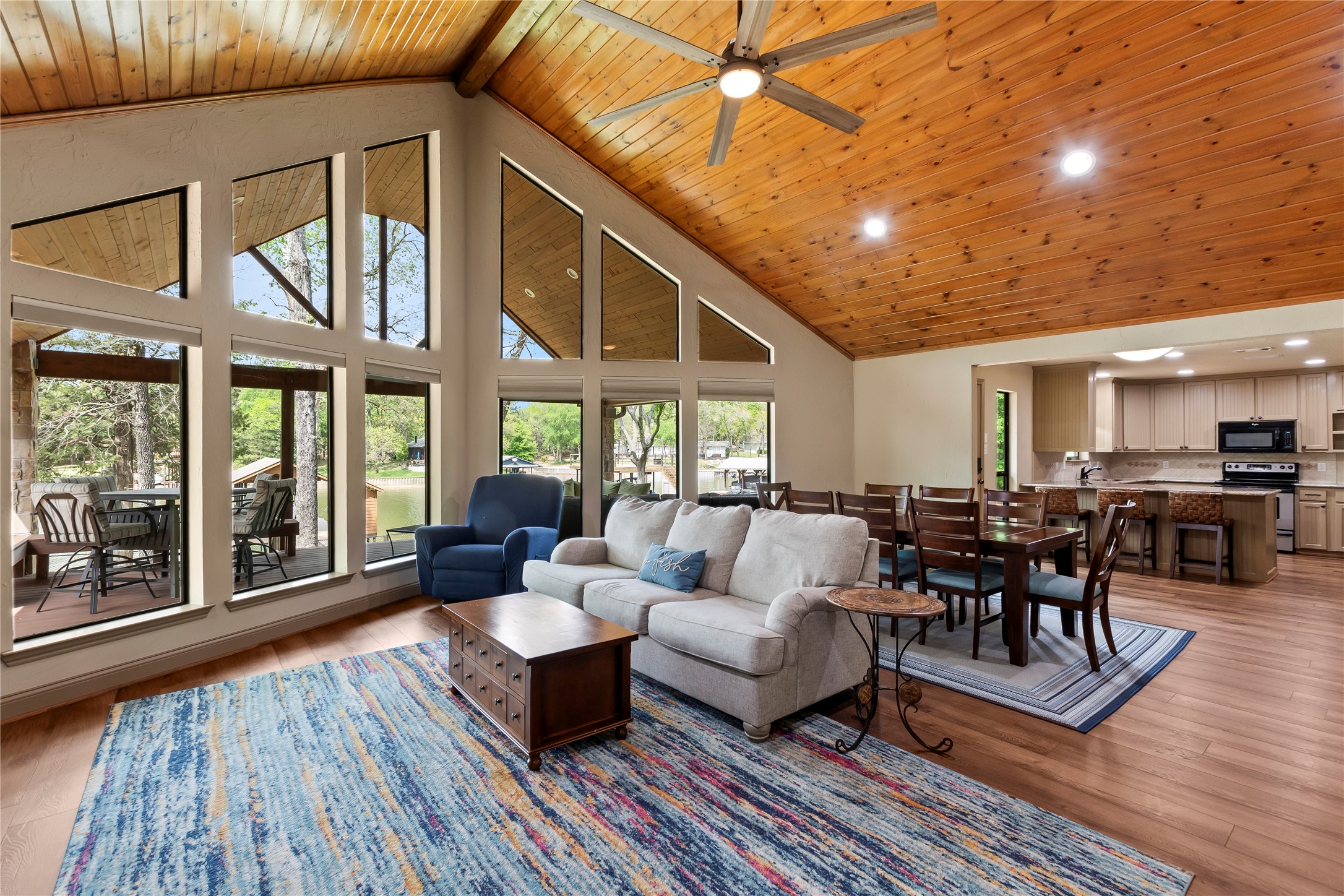 122 Lake Terrace Drive