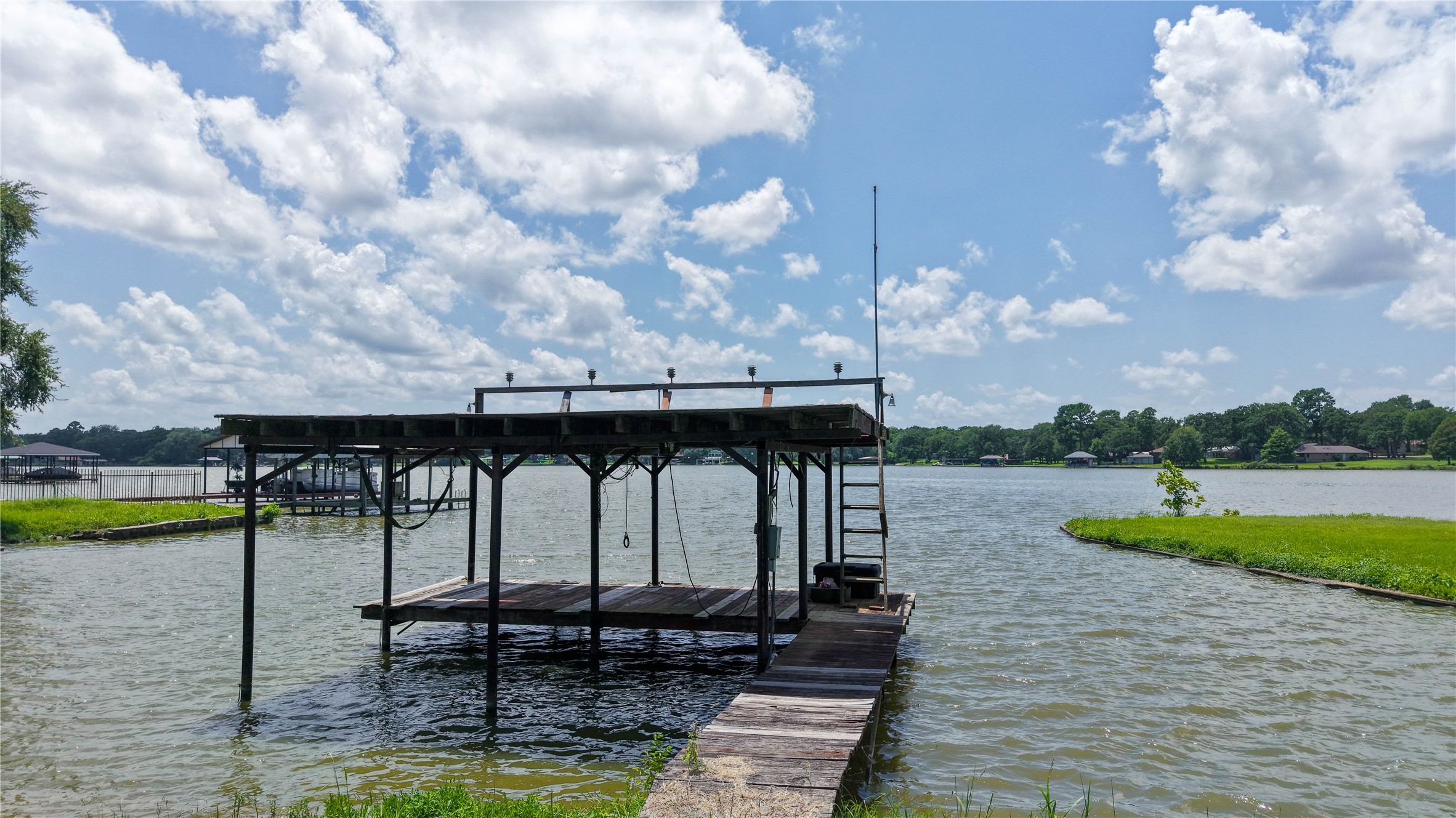 109 Arrow Way