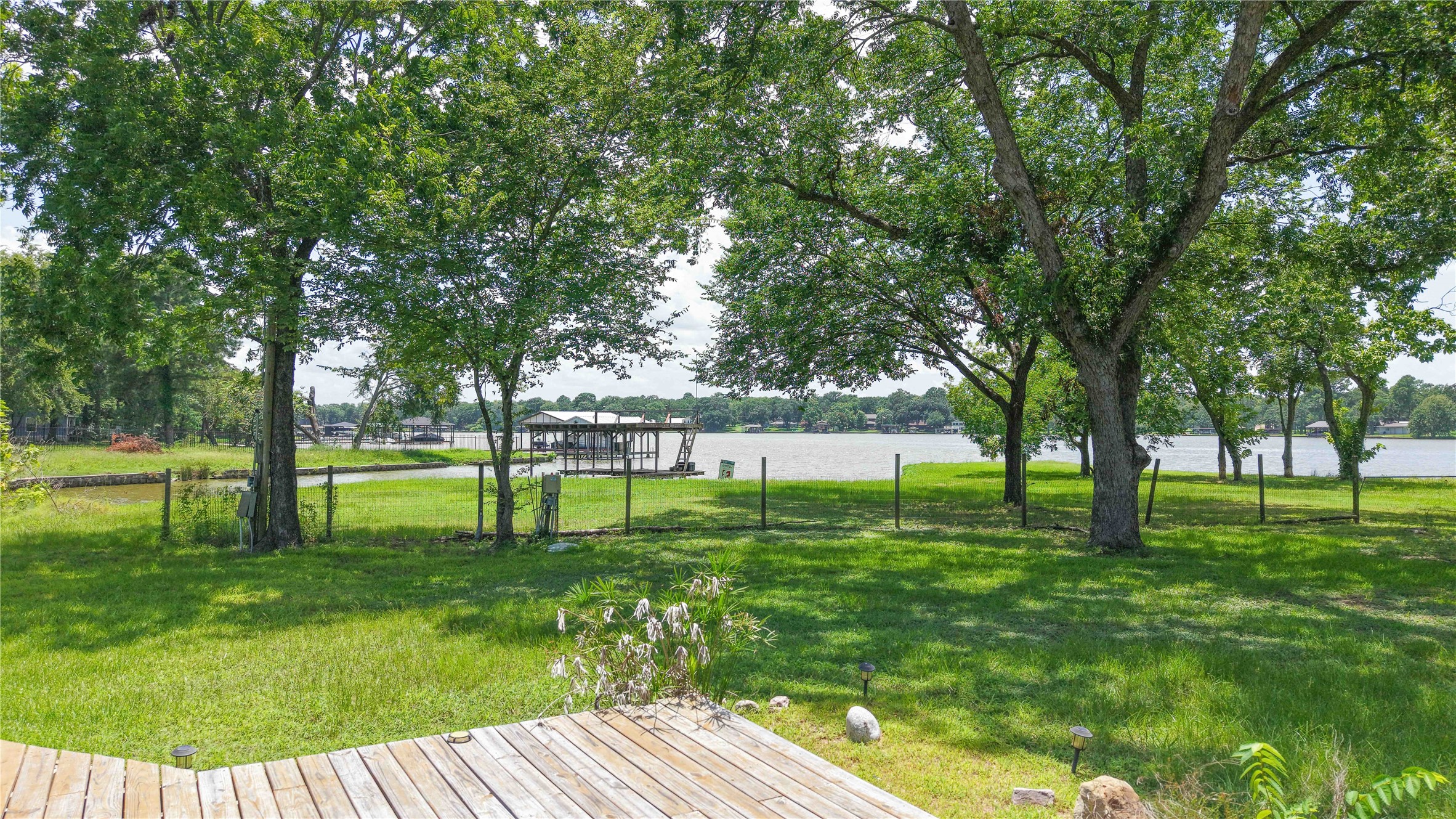 109 Arrow Way