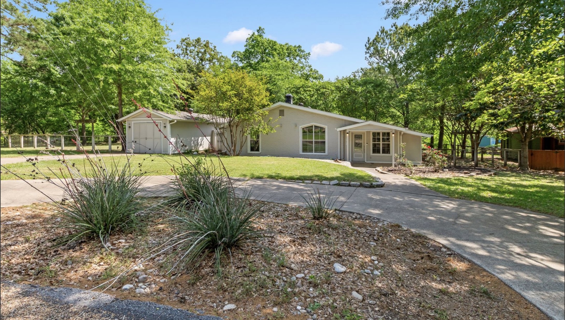 198 Lake Drive