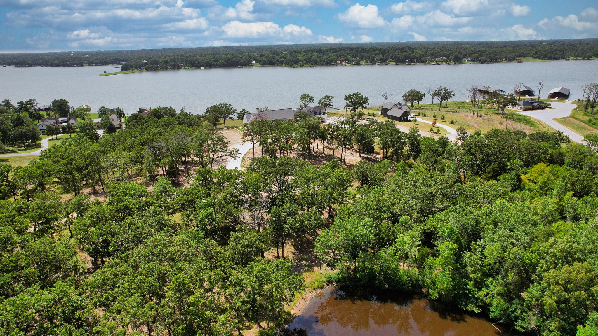 7011 Lakeshore Way