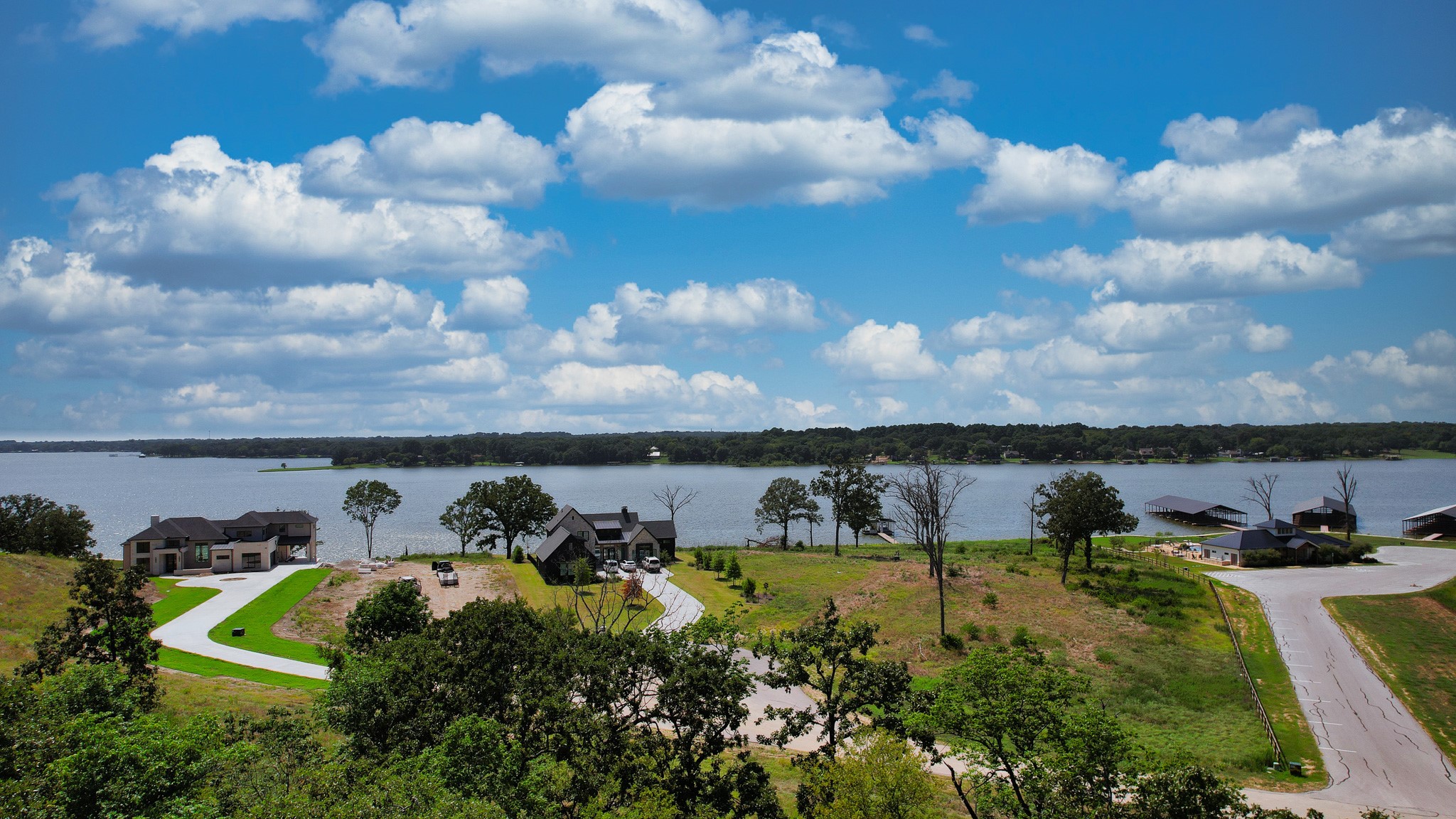 7011 Lakeshore Way