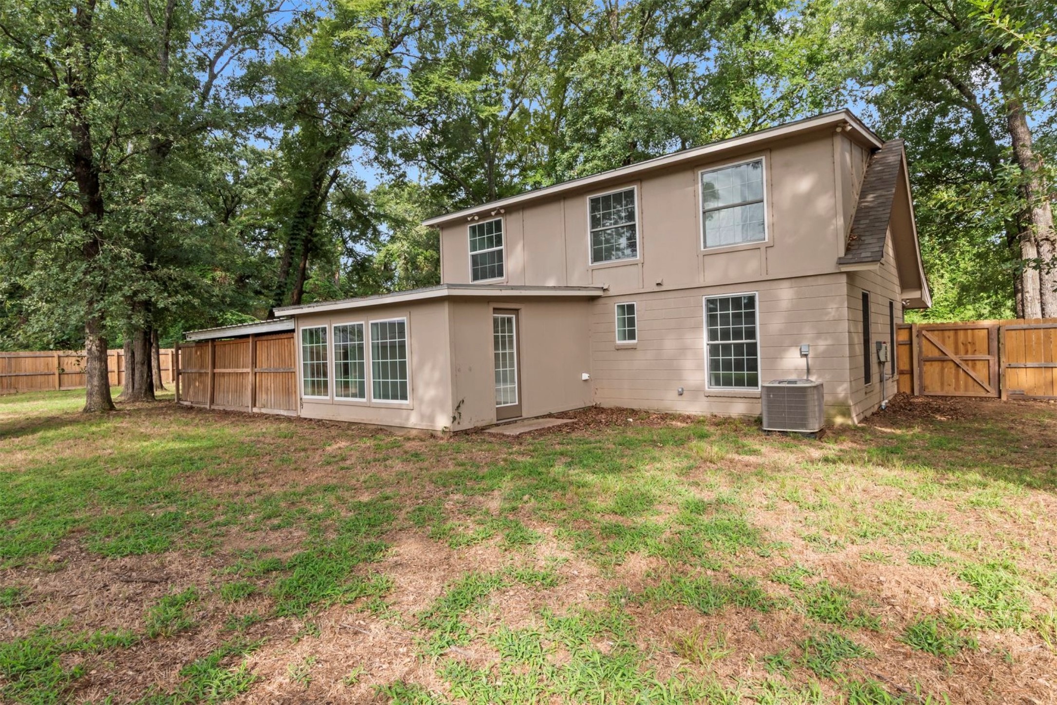 921 Bradleys Bend