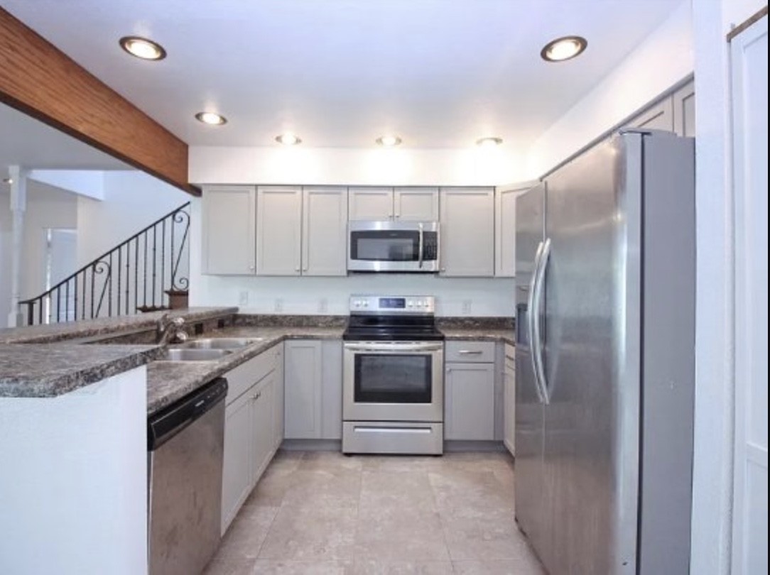 921 Bradleys Bend