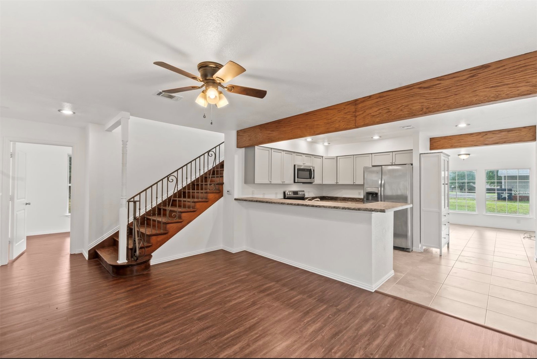 921 Bradleys Bend