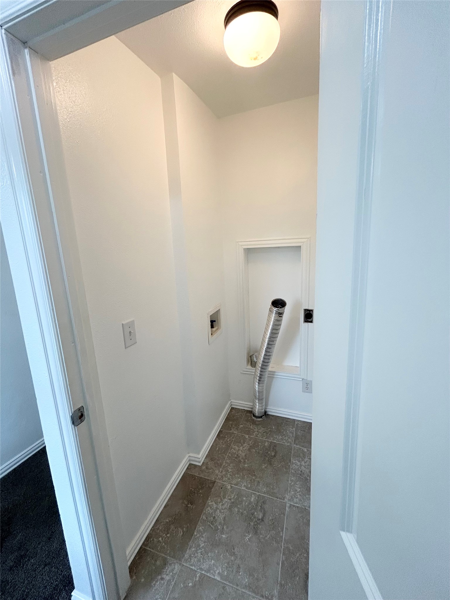 921 Bradleys Bend