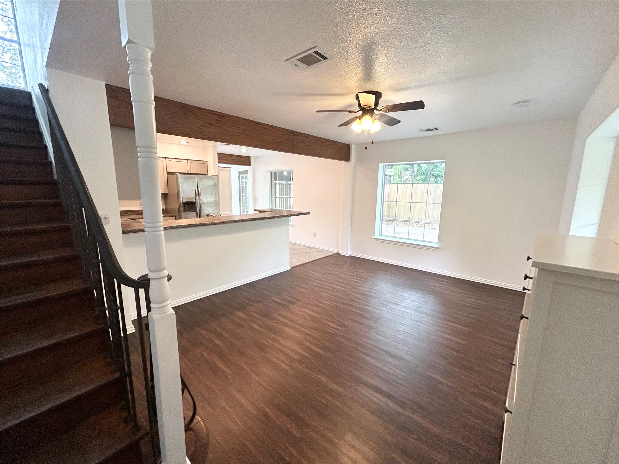 921 Bradleys Bend