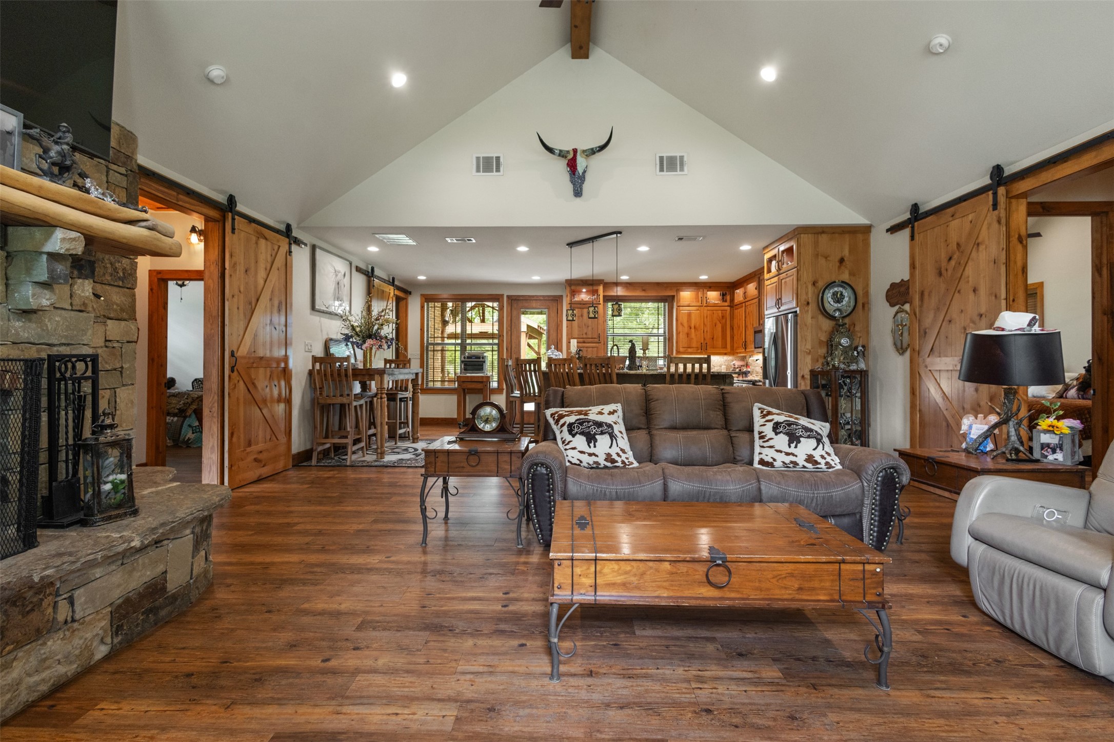 307 Beachside Drive