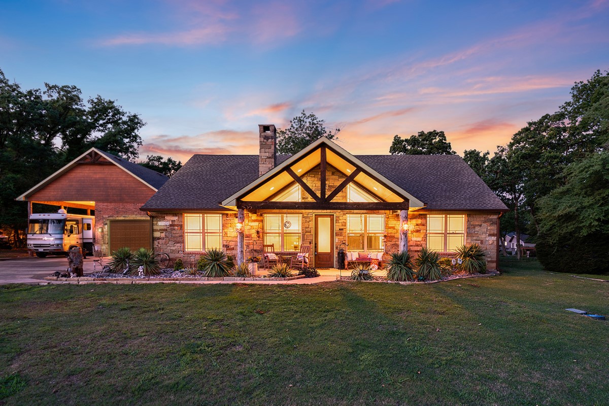 307 Beachside Drive