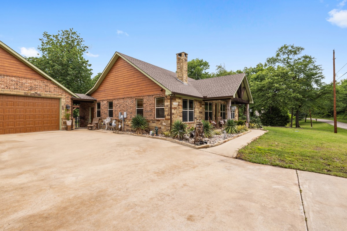 307 Beachside Drive