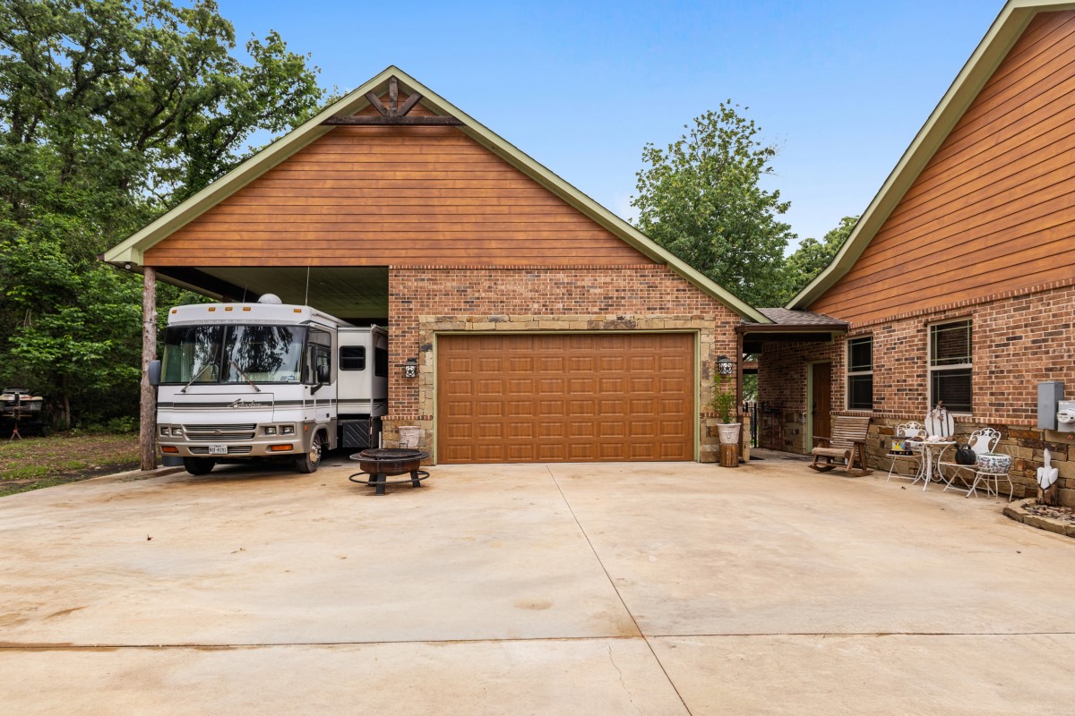 307 Beachside Drive