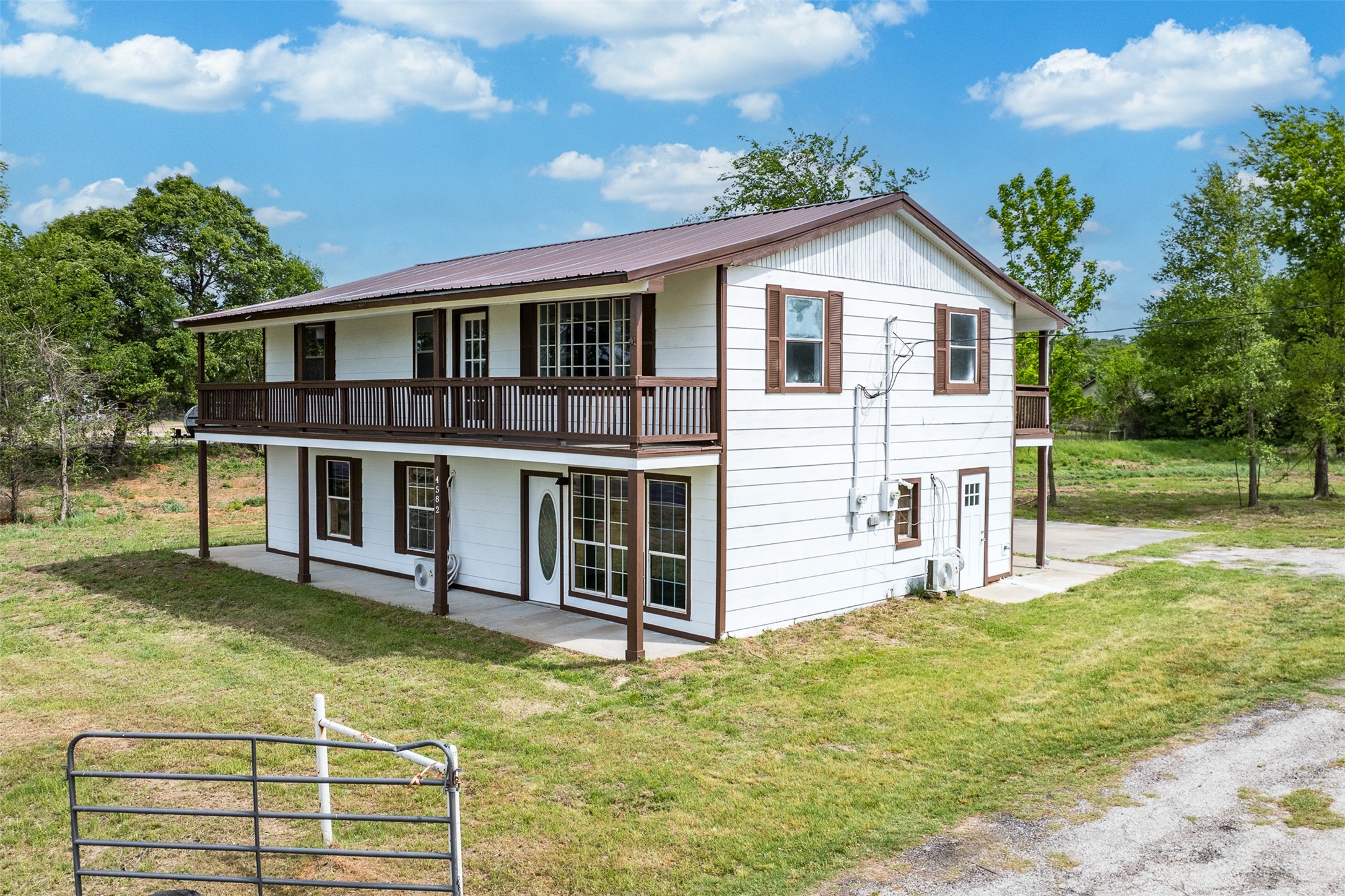 4582 State HWY 274