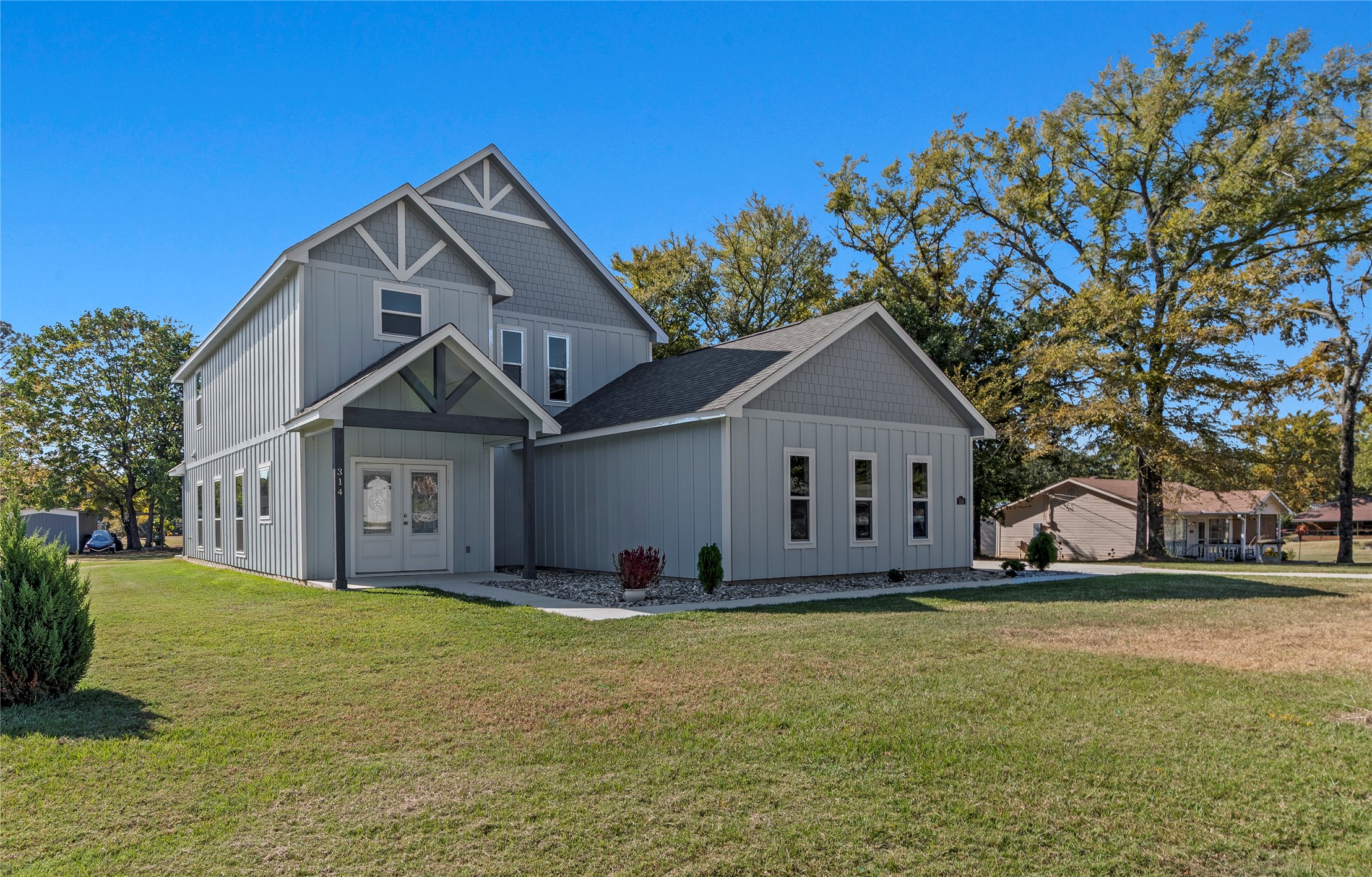 314 Oak Creek Drive