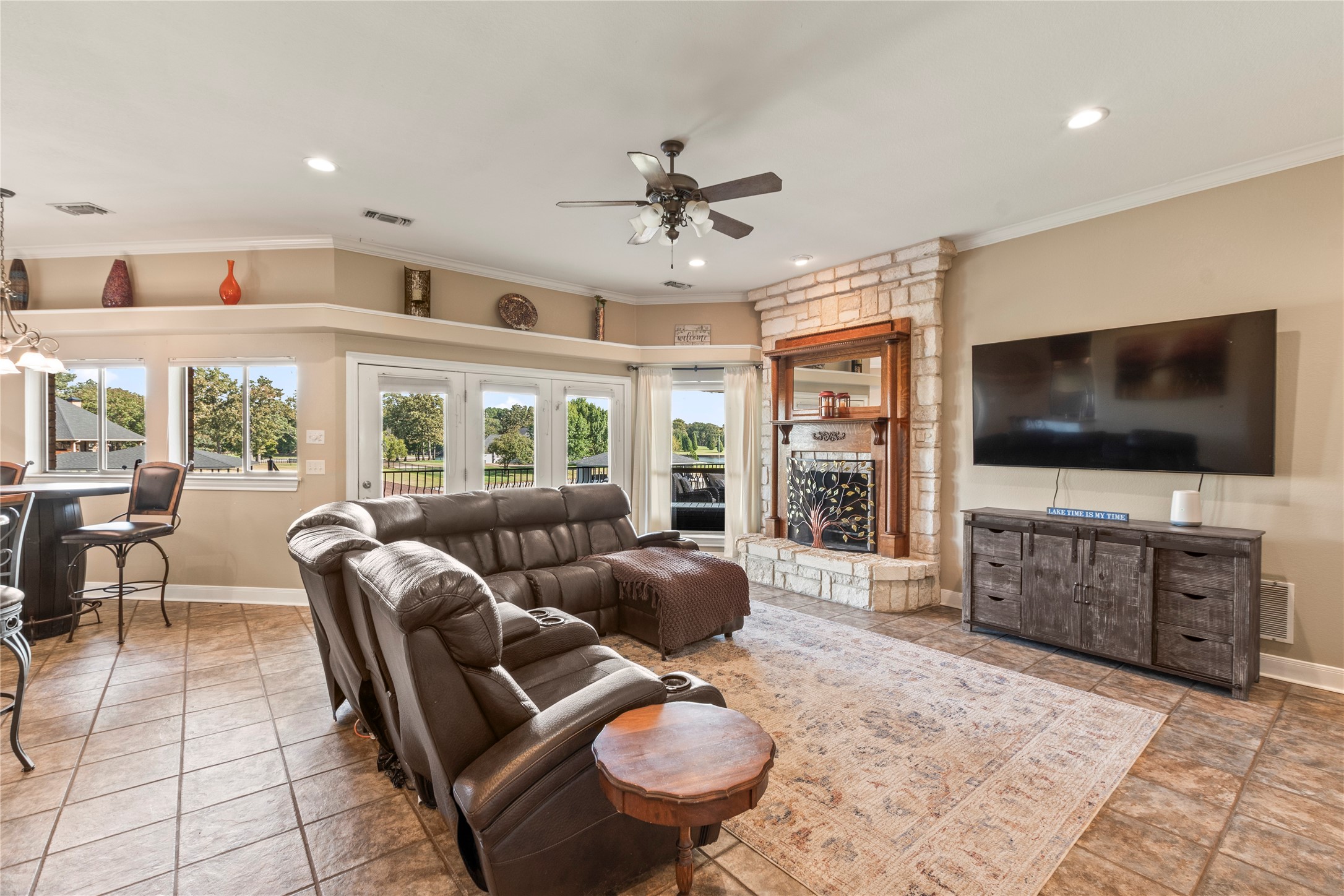 180 Surls Drive