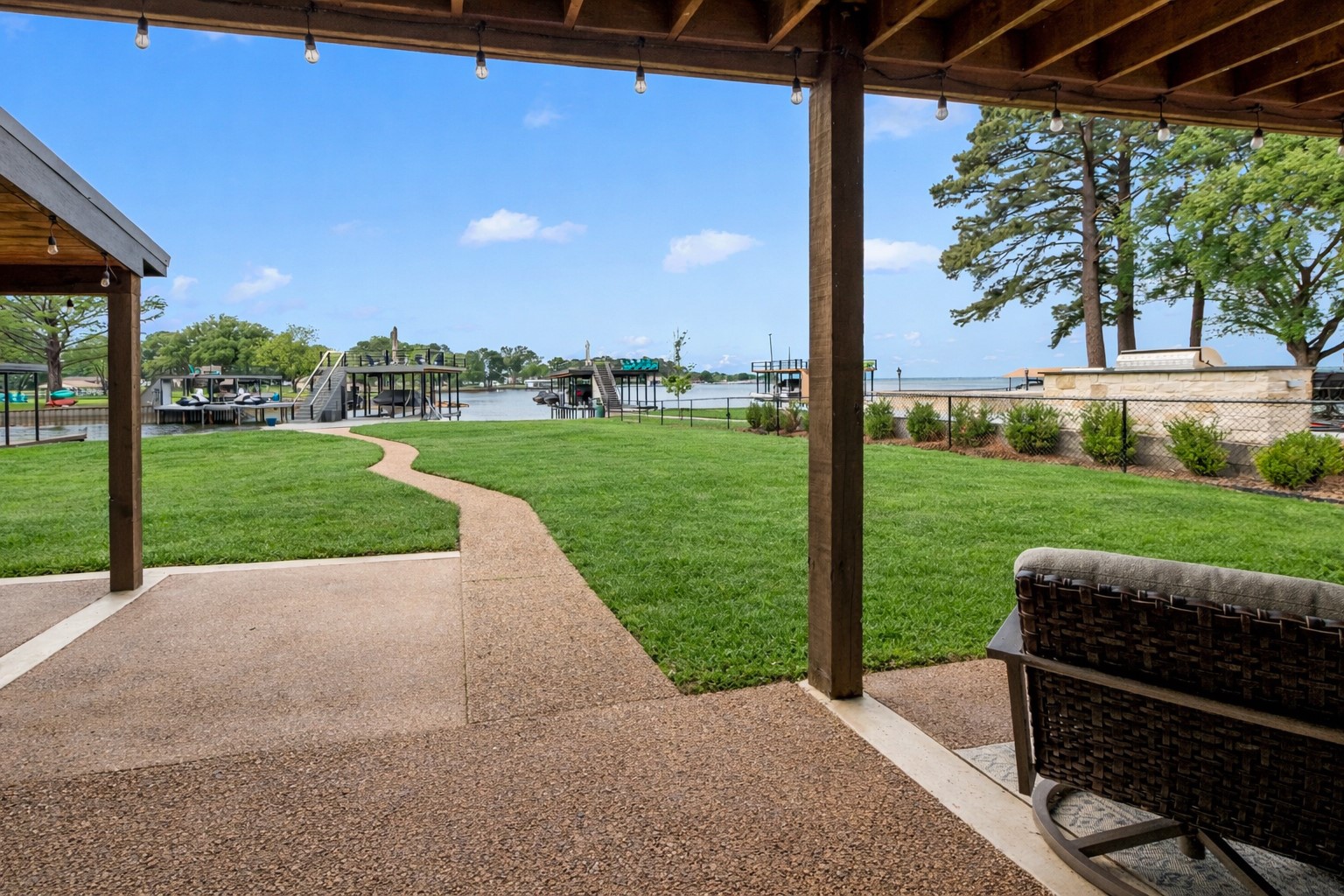 125 Xit Ranch Road