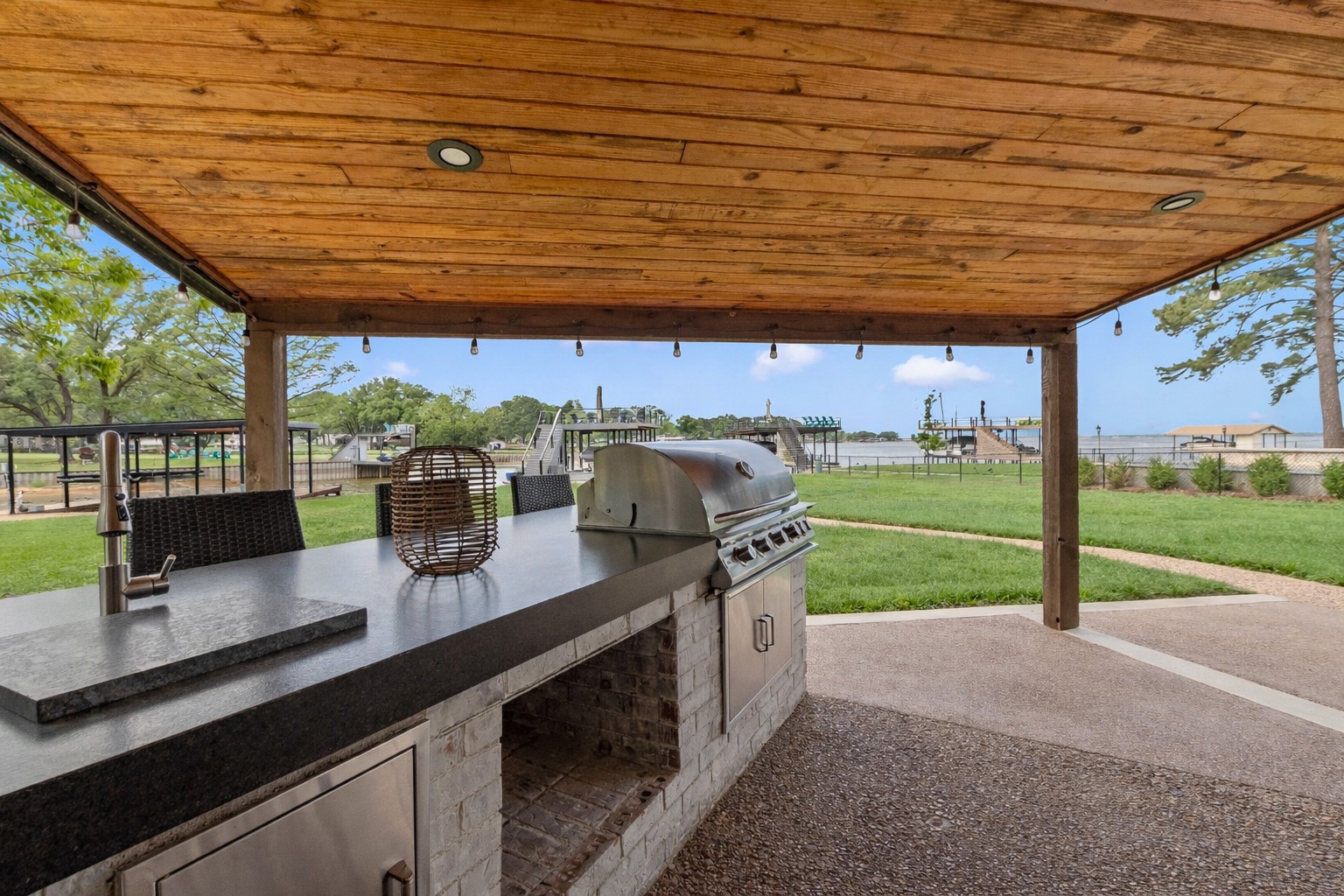 125 Xit Ranch Road