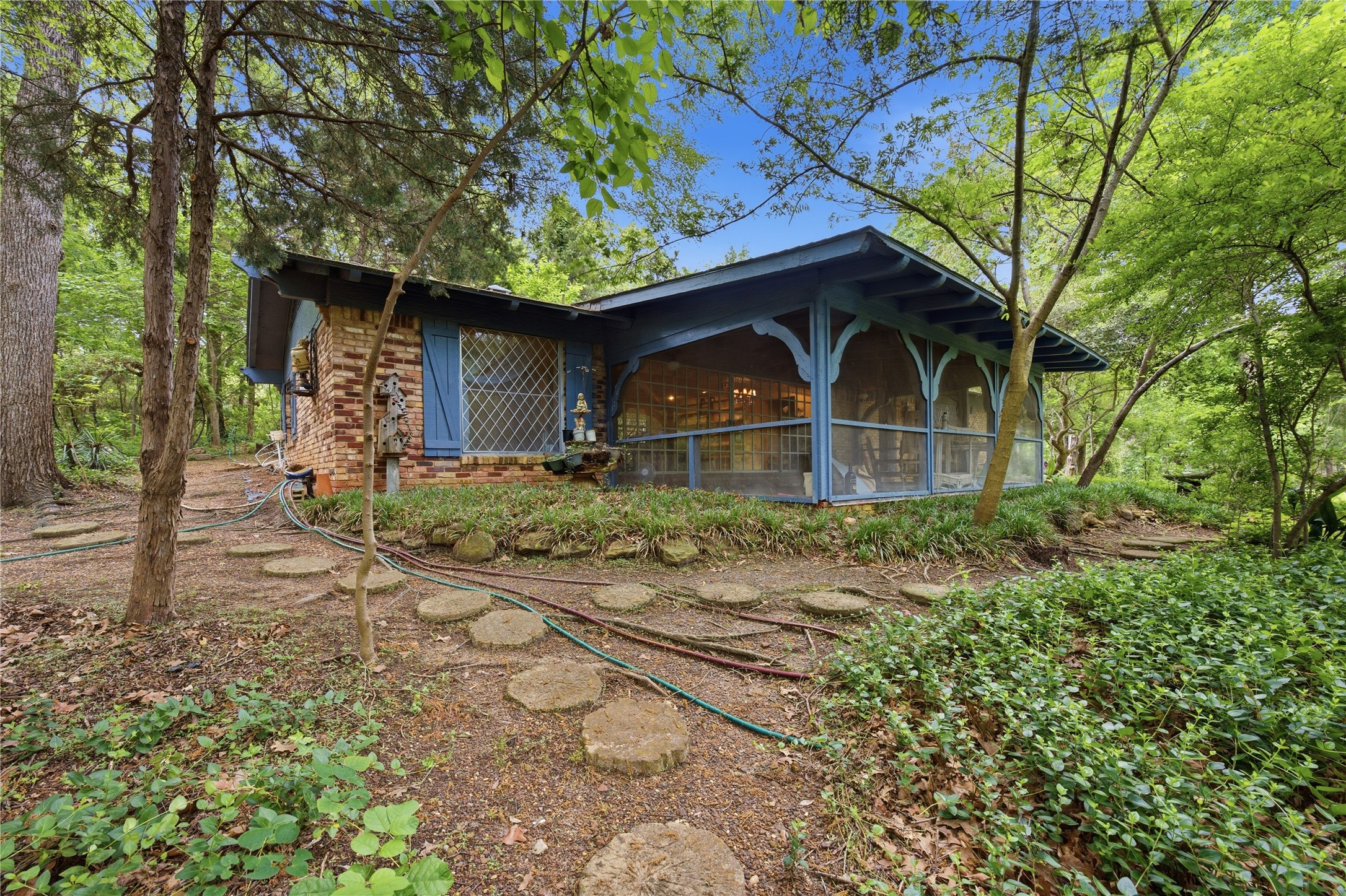11222 County Road 1201