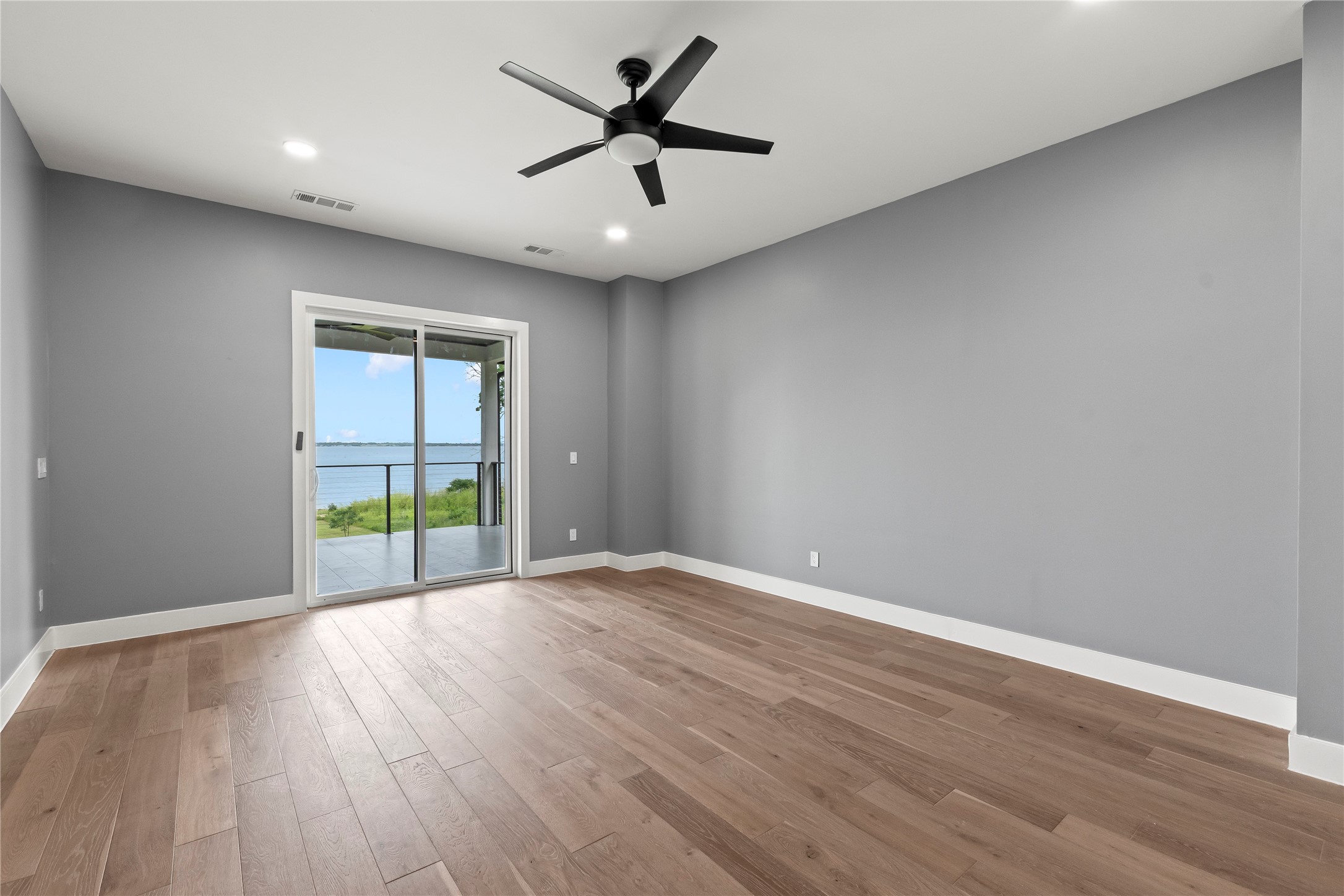 8983 Southern Shore Court