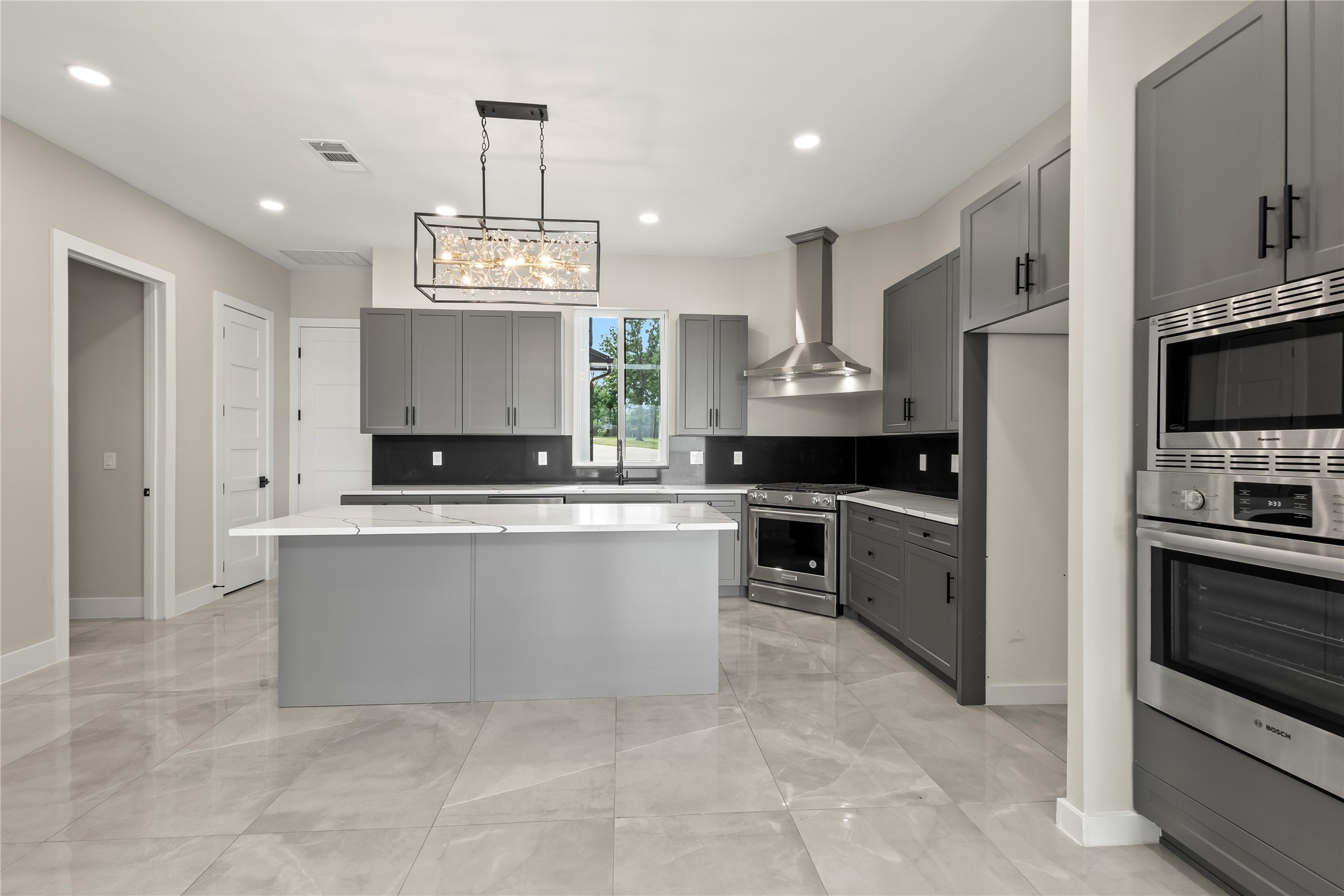 8983 Southern Shore Court