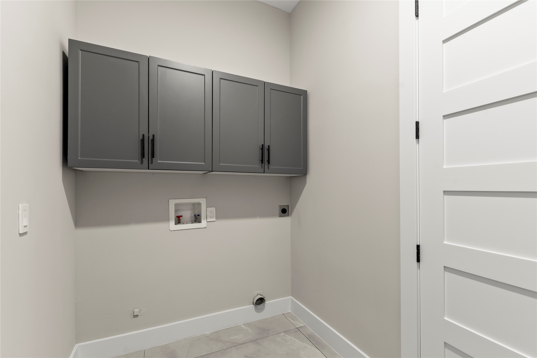 8983 Southern Shore Court