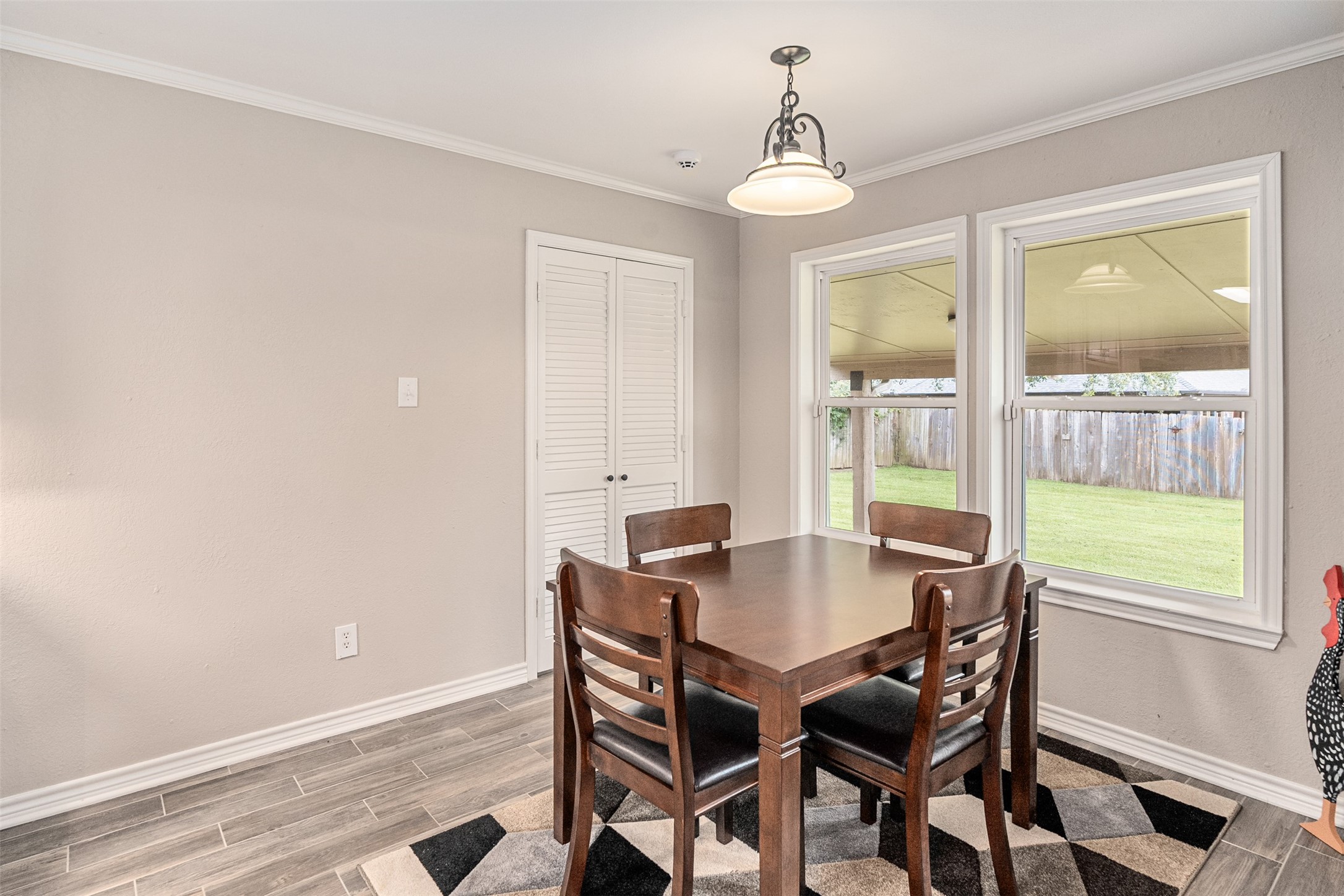 1102 Mill Run Road