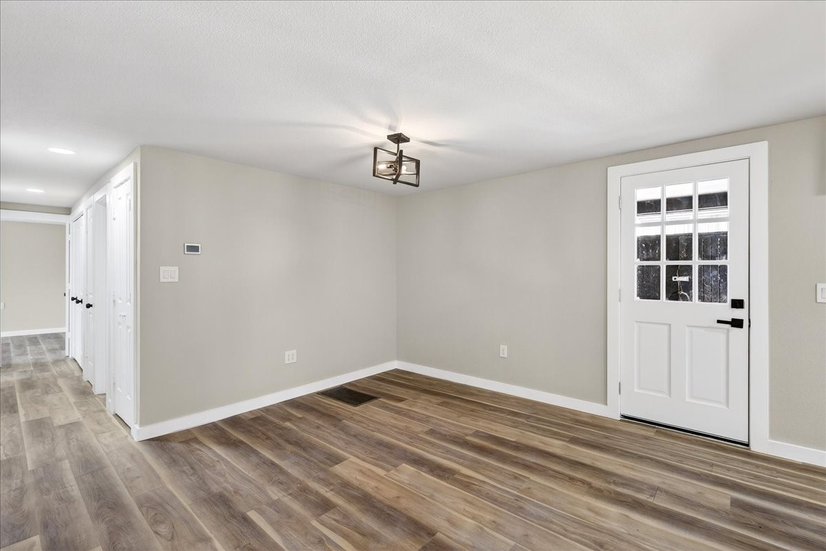 107 Lakewood Drive