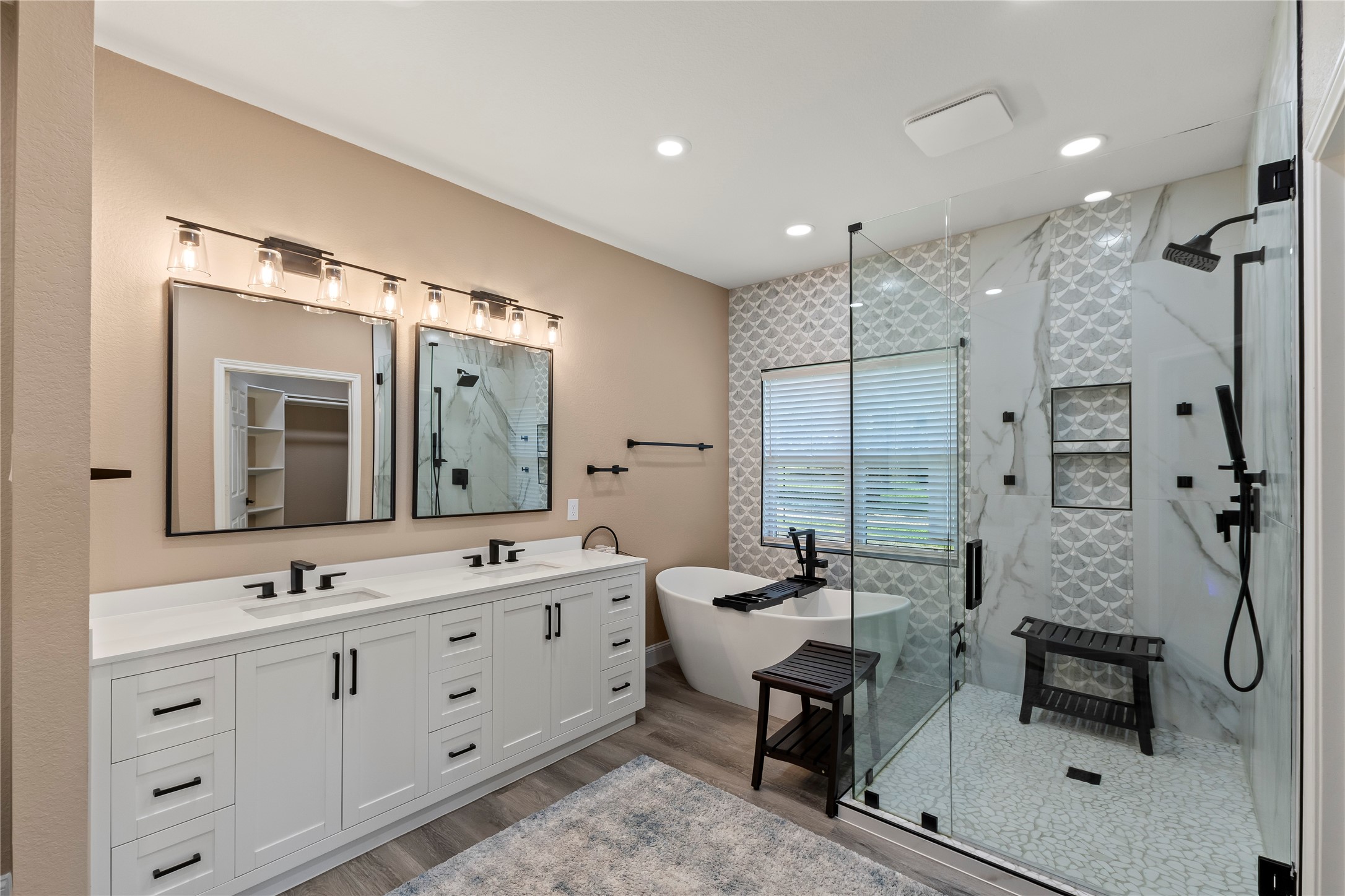 1301 Oak Hill Drive