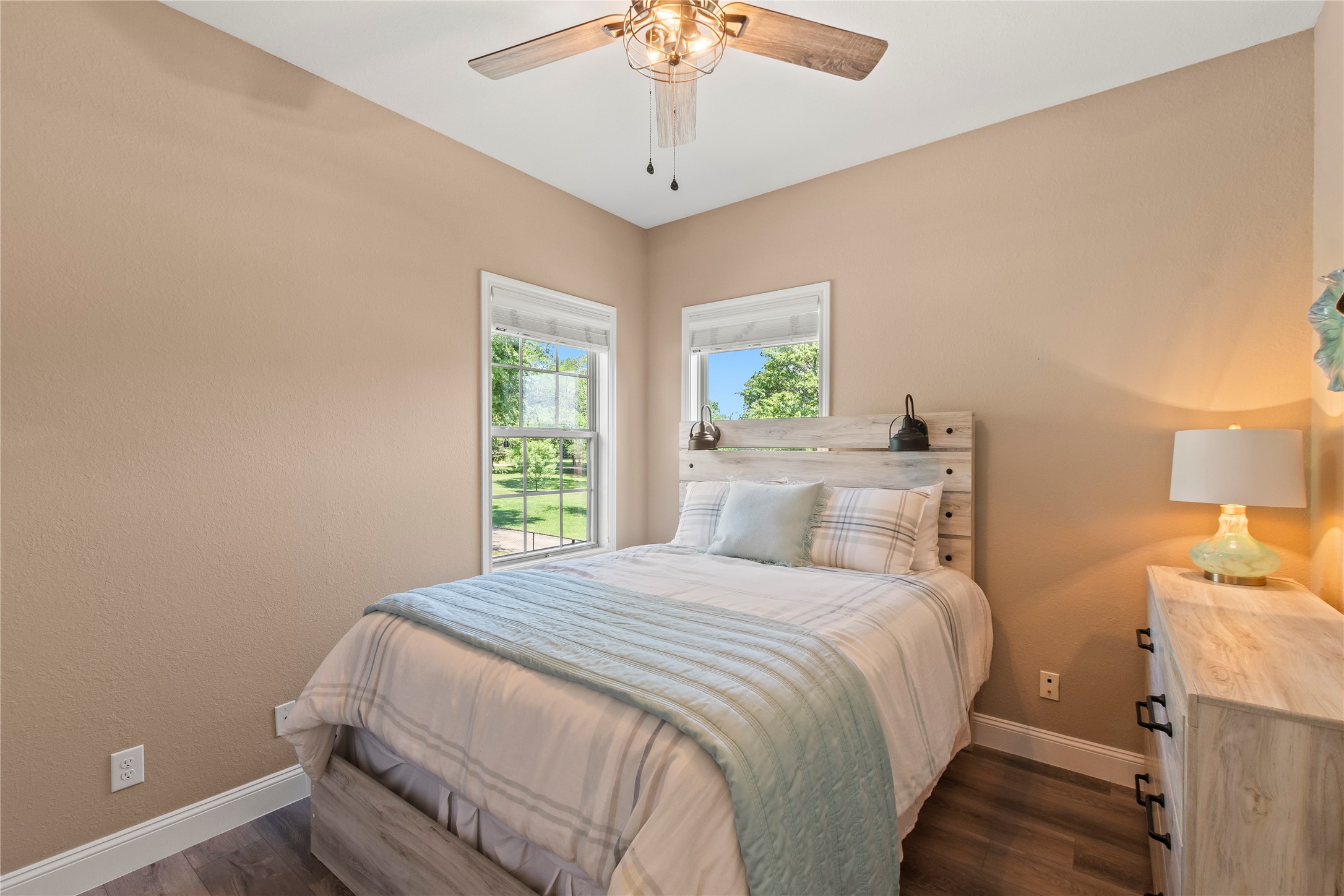 1301 Oak Hill Drive