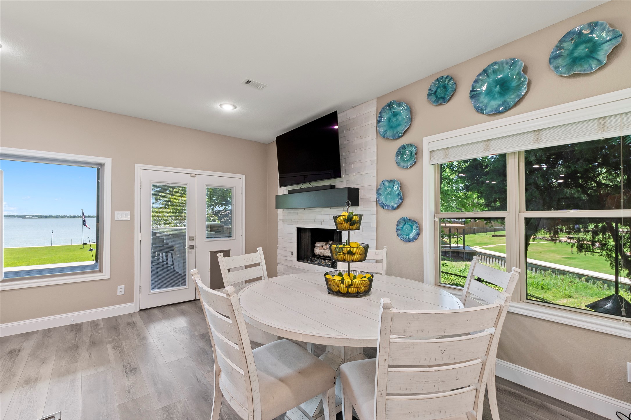 1301 Oak Hill Drive