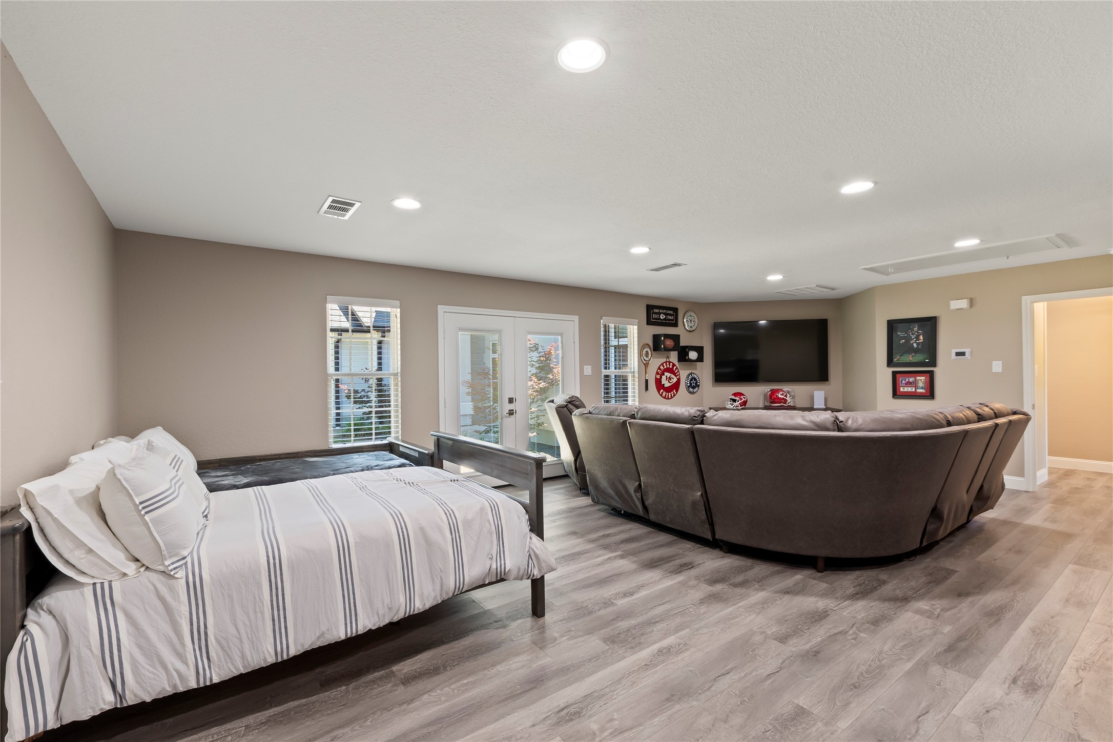 1301 Oak Hill Drive