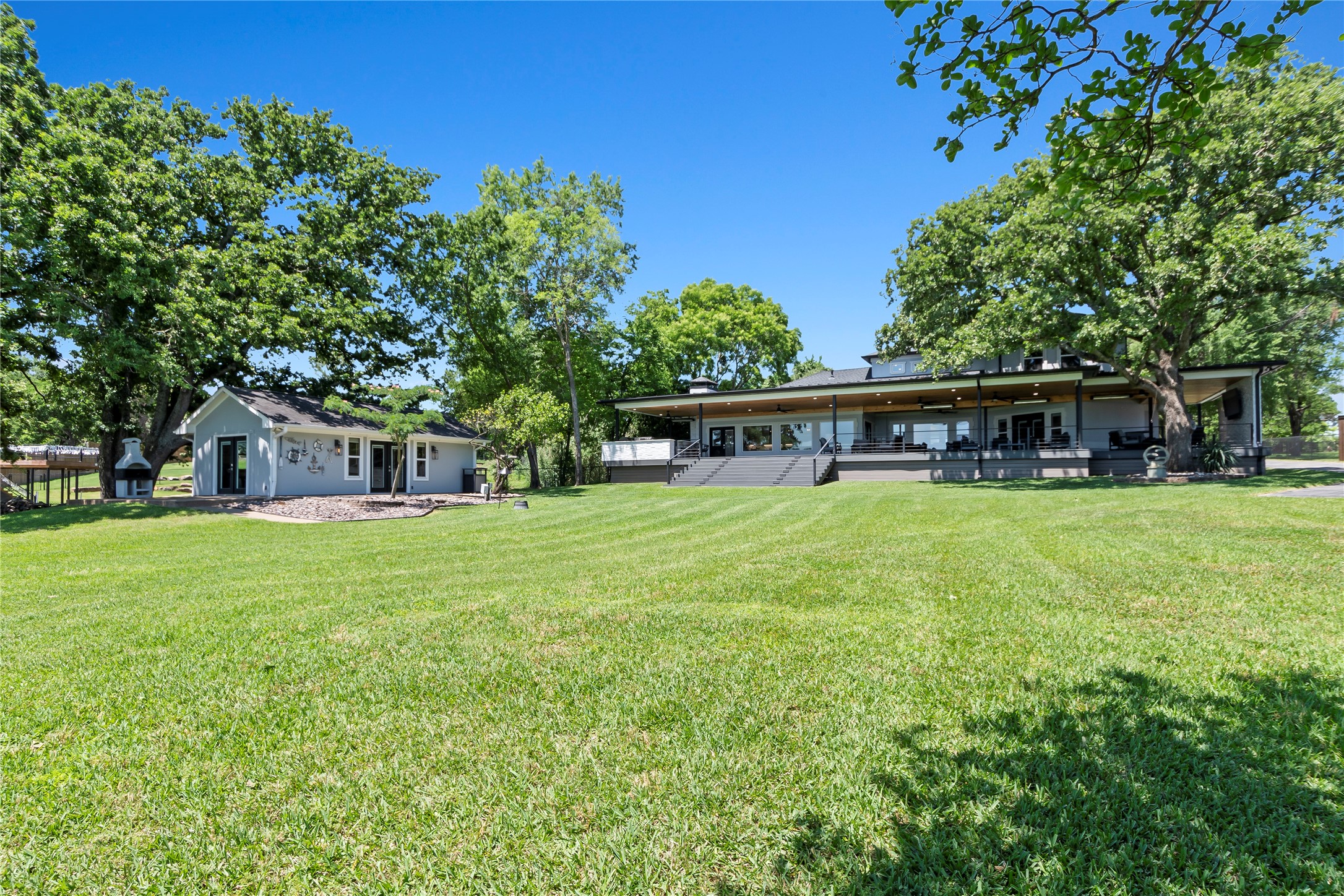 1301 Oak Hill Drive