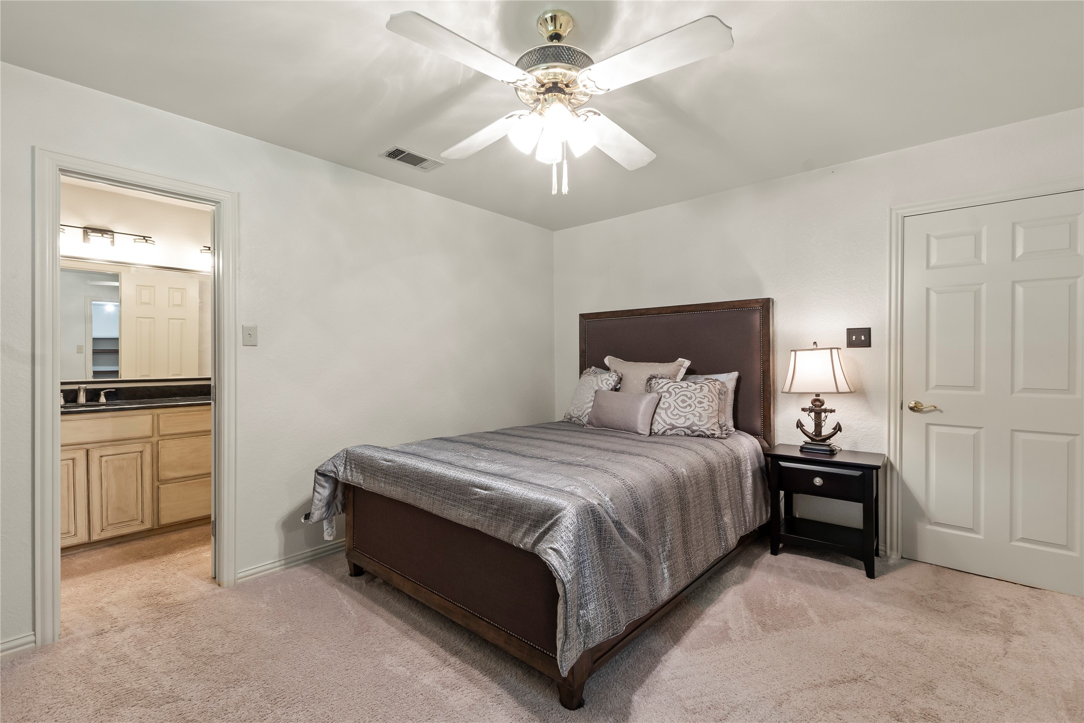 1524 Villa Cove Drive