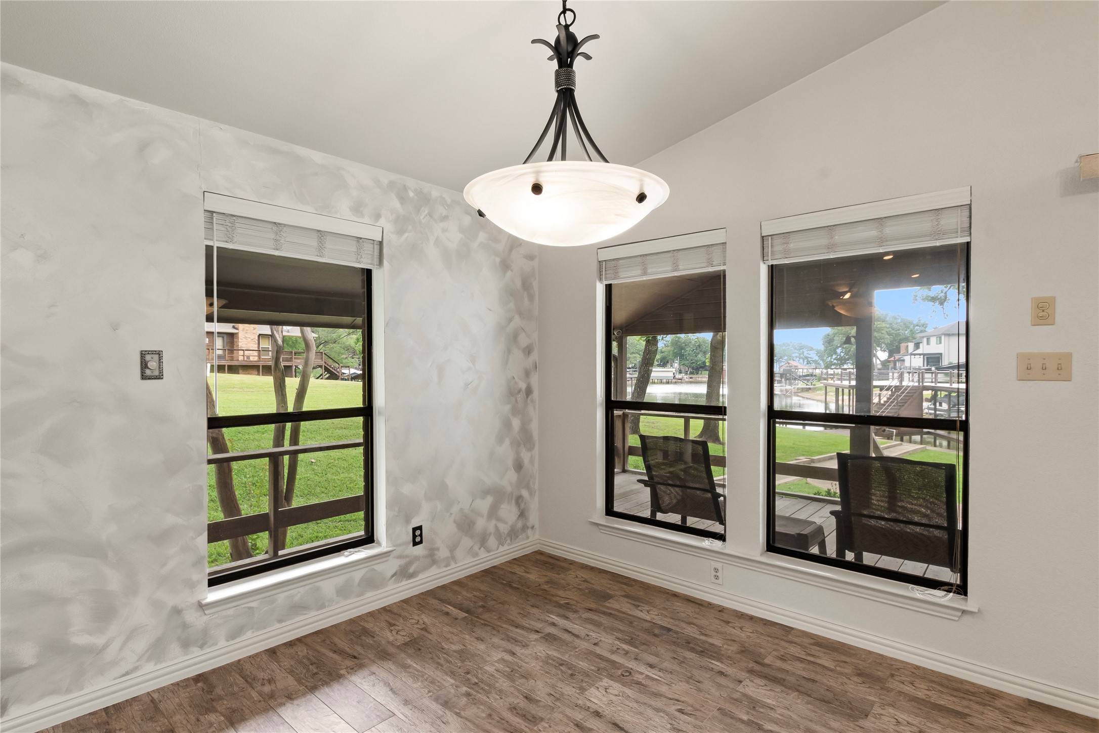 1524 Villa Cove Drive
