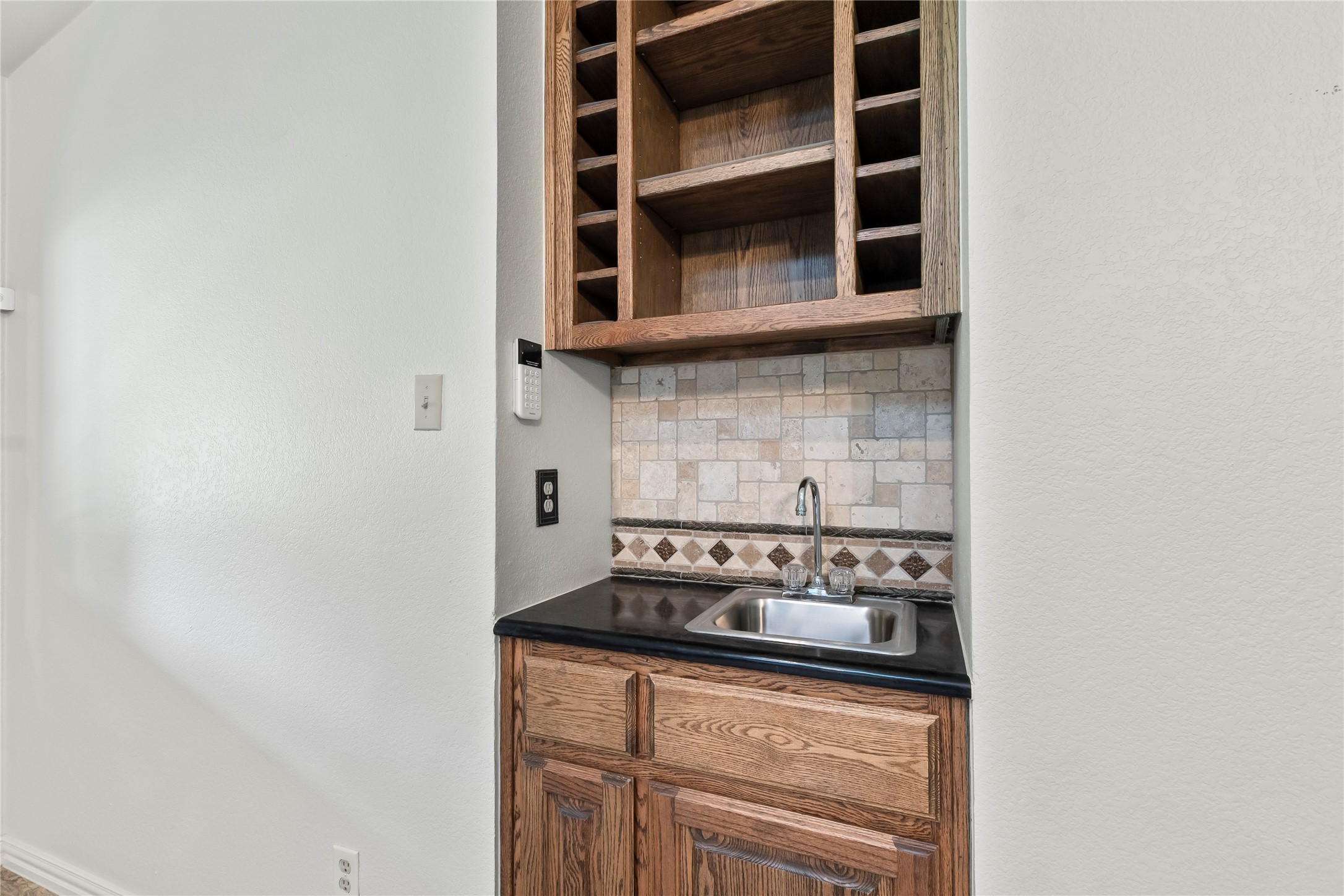 1524 Villa Cove Drive