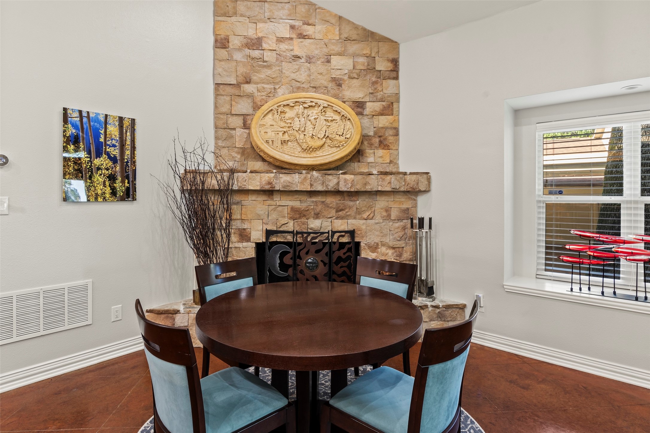 124 Robin Hood Way