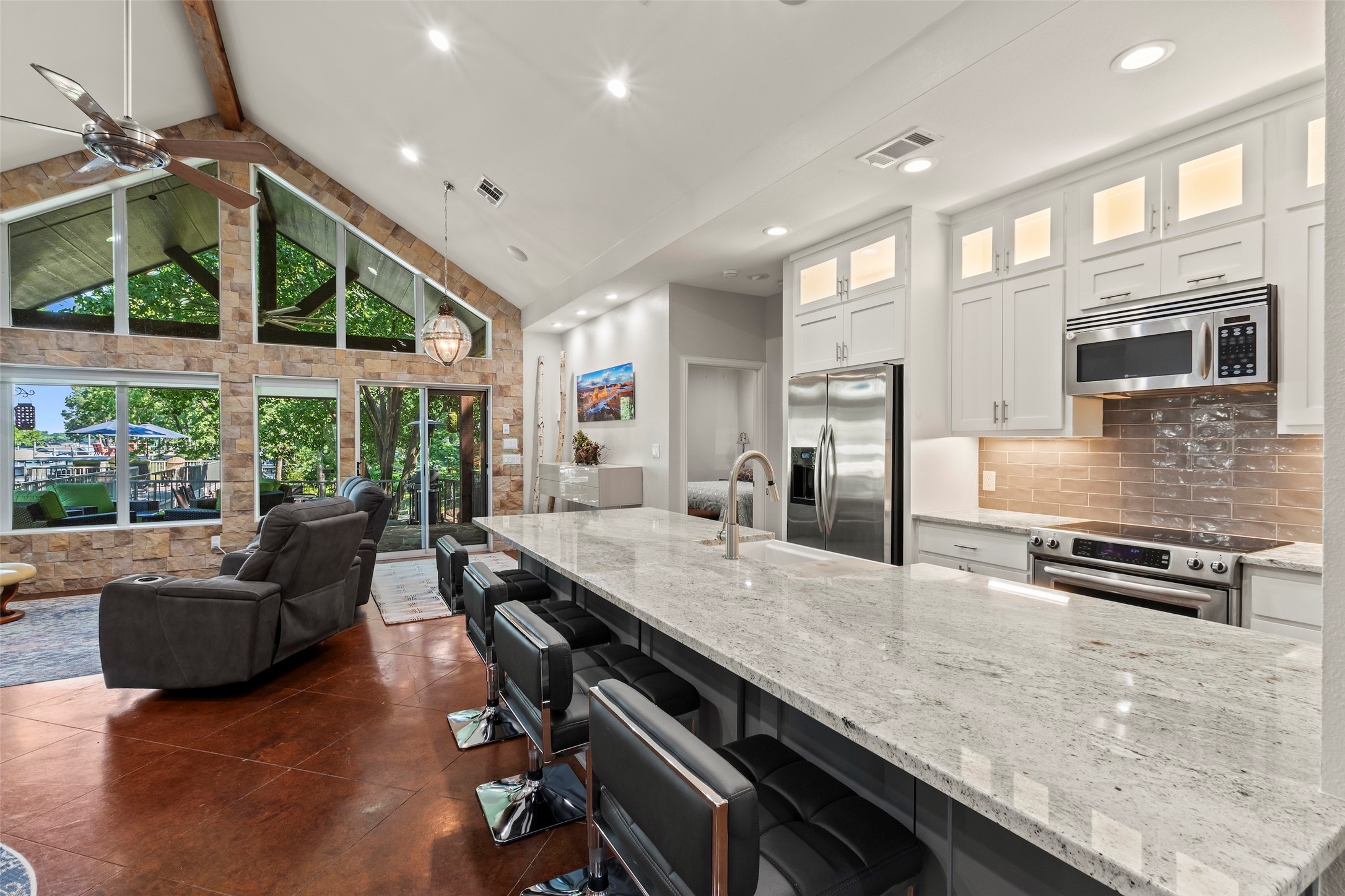 124 Robin Hood Way