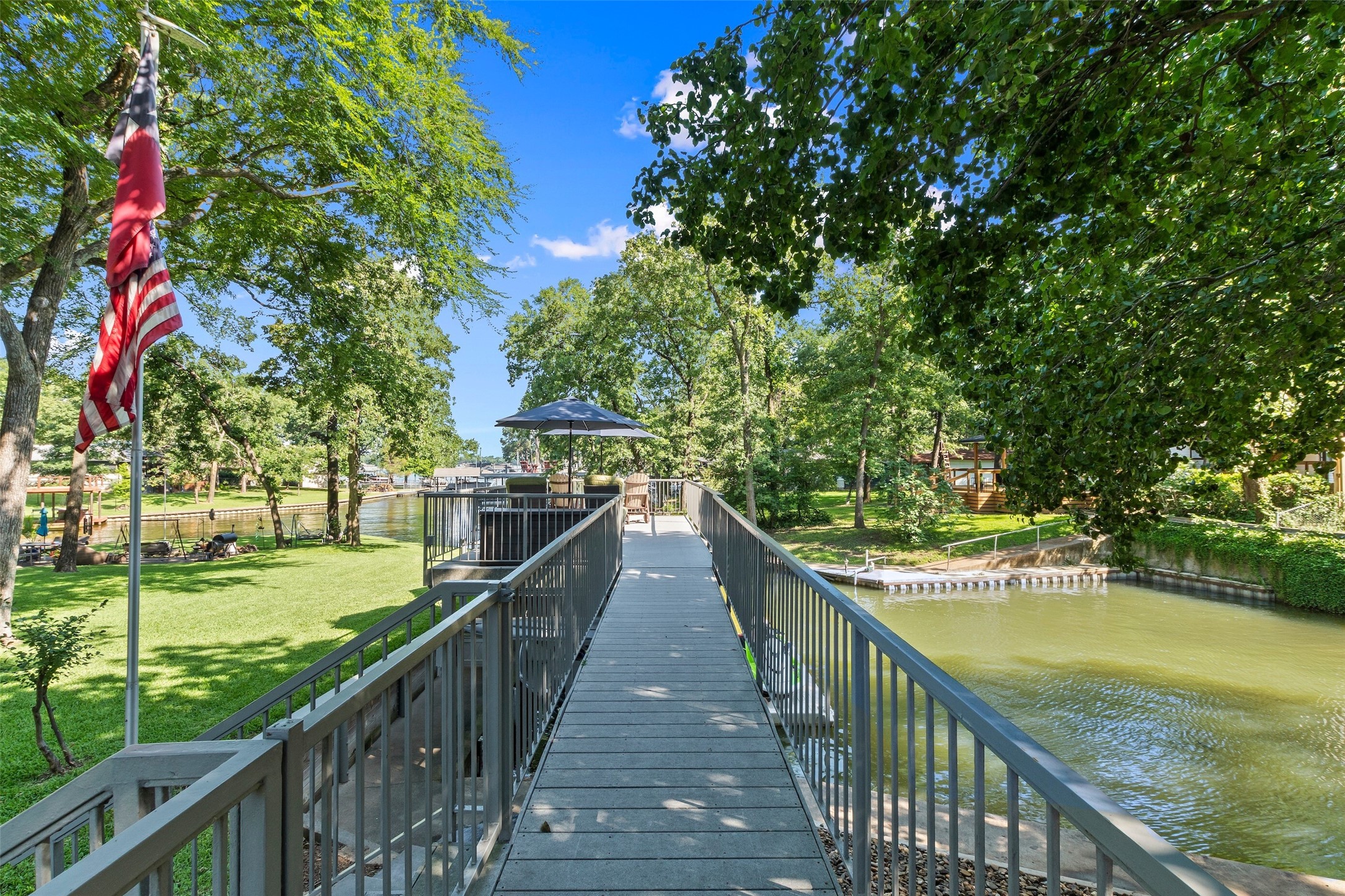 124 Robin Hood Way